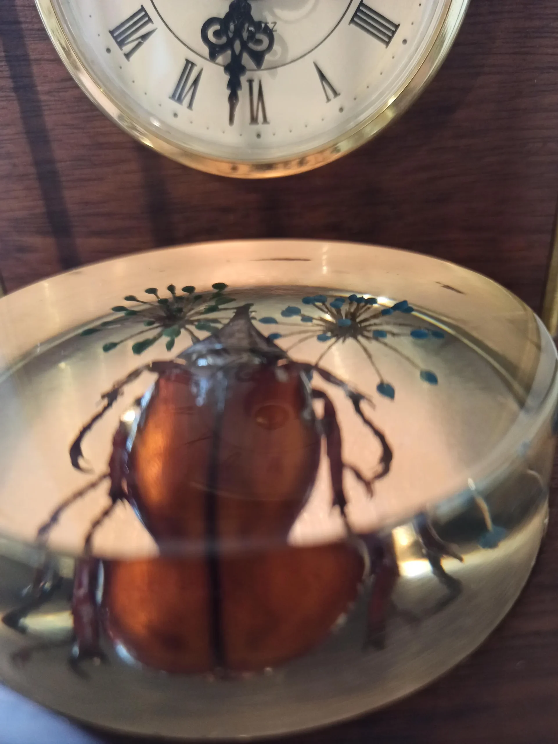 Unique Wooden Mantle Clock. Handmade. Battery Operated. Working Order. Very Good Condition. - Image 6
