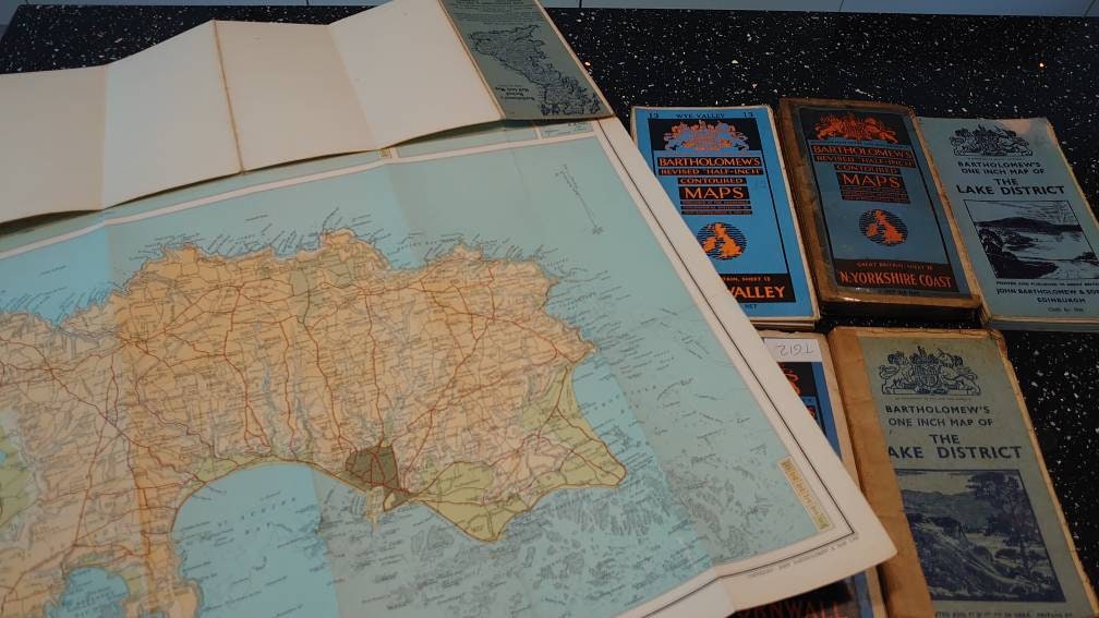 Collection of Bartholomew's half inch and one inch maps of Great Britain. - Image 6