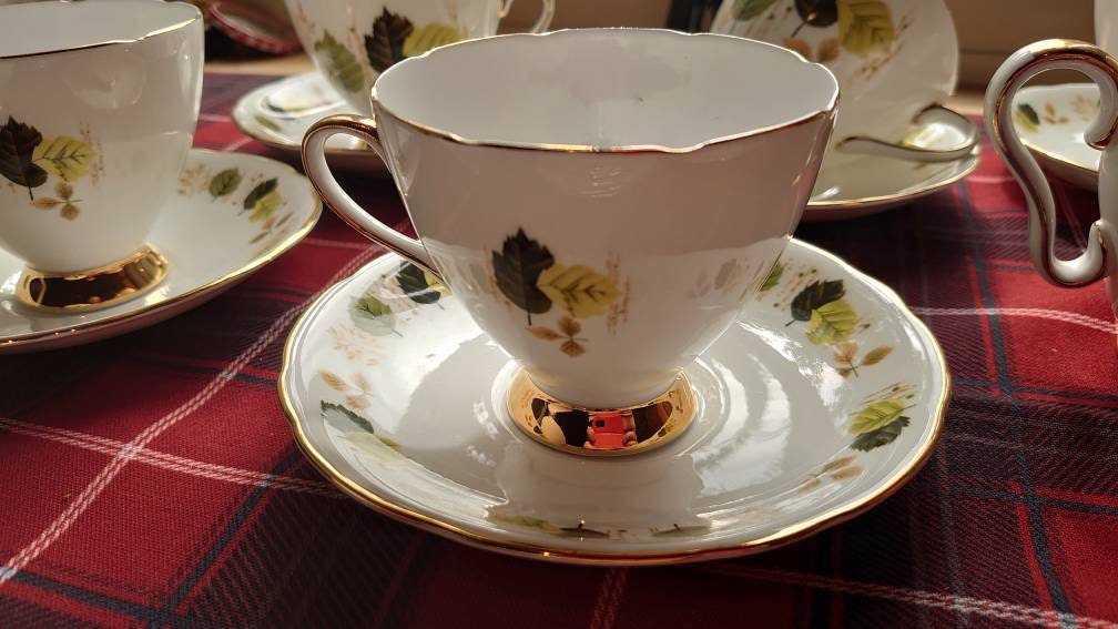 Gladstone "Leaves" 21 Piece Tea Service - Immaculate Condition - Image 7