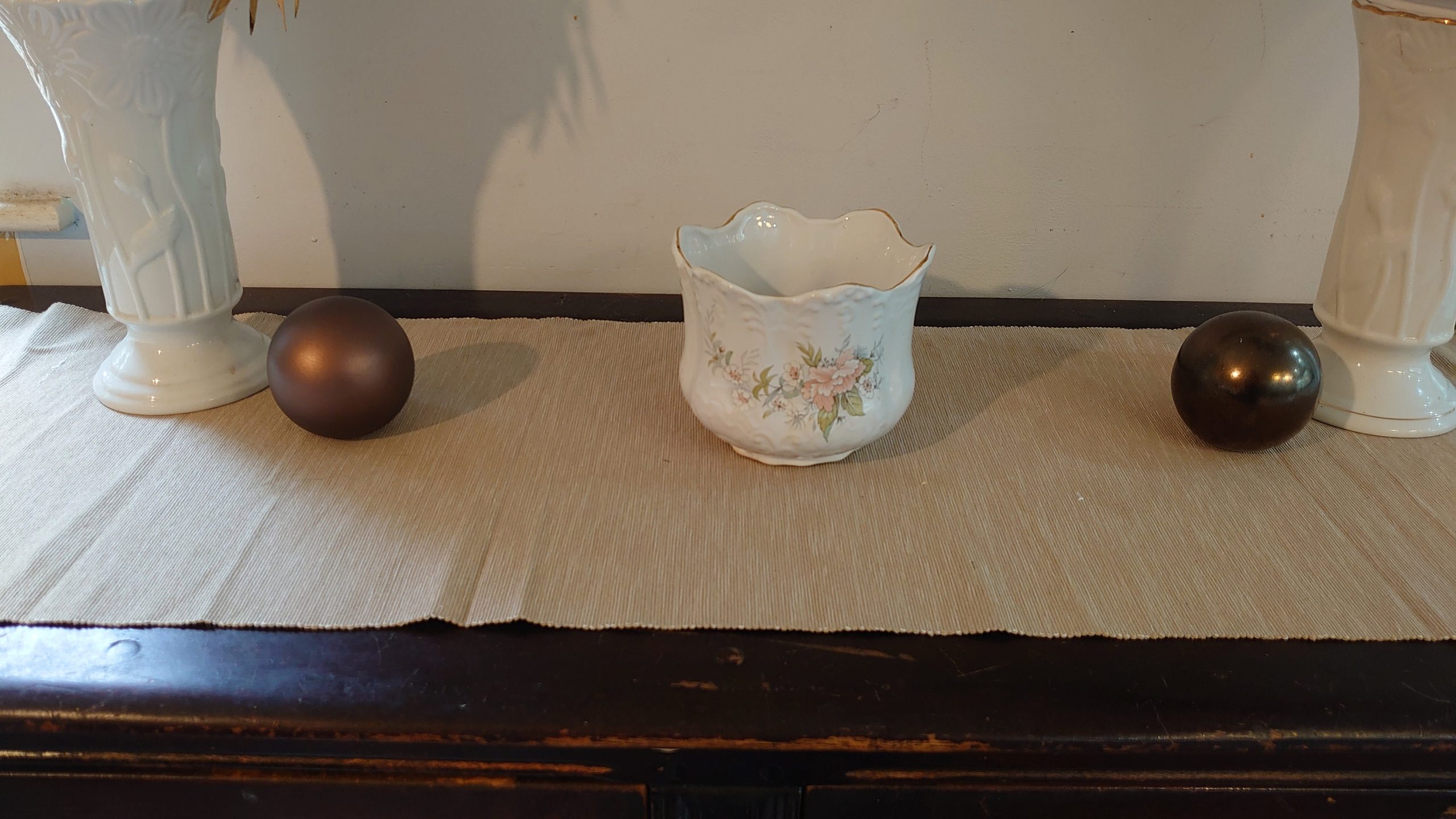 Medium Indoor Floral Motif Ceramic Planter - Image 2