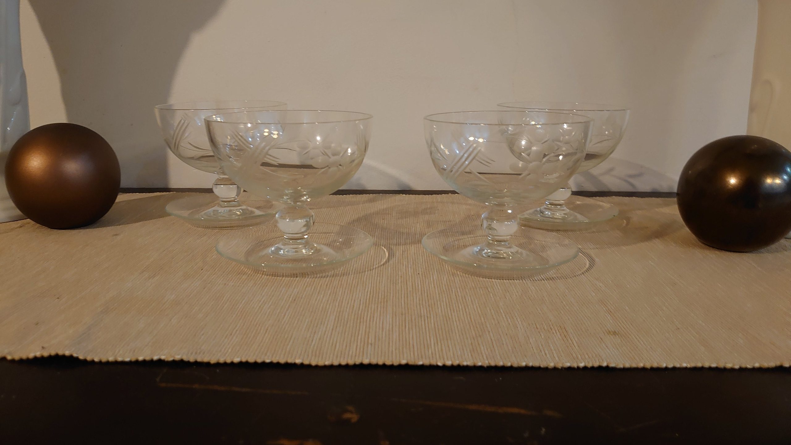 Six (Four Pictured) Pudding Bowls with Etched Flower Motifs - 10cm diameter - 9cm high - Image 2