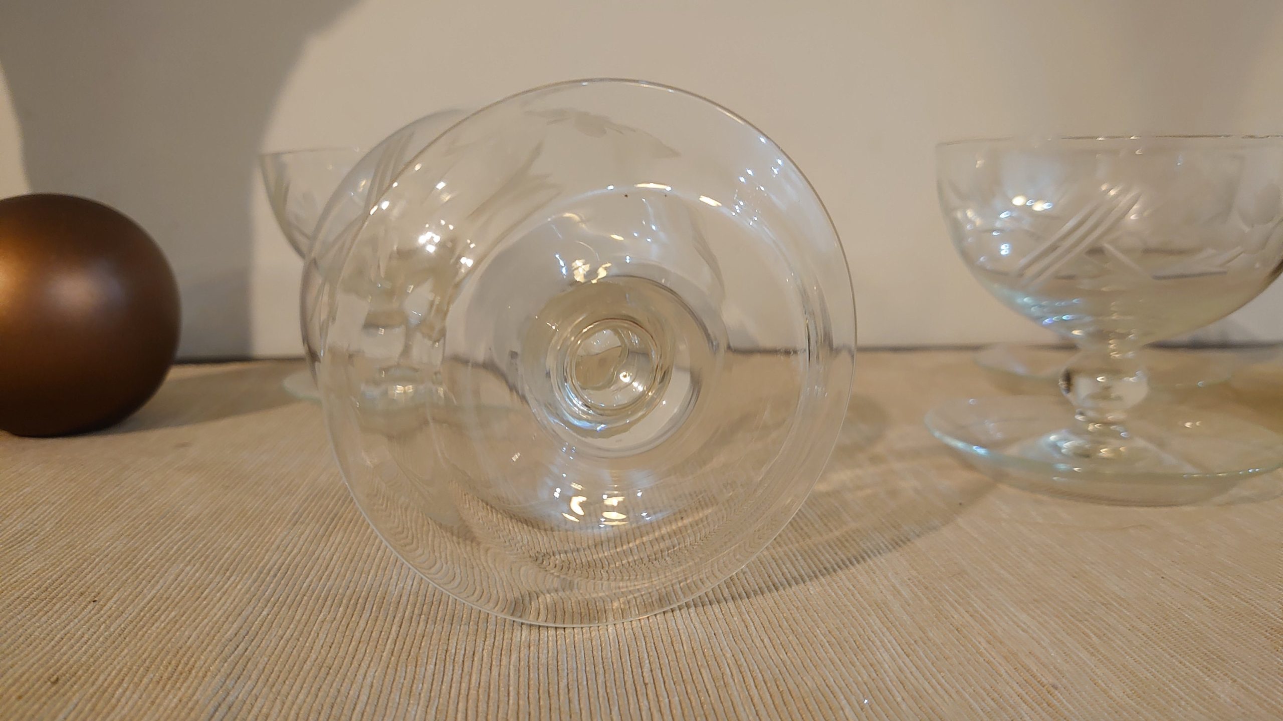 Six (Four Pictured) Pudding Bowls with Etched Flower Motifs - 10cm diameter - 9cm high - Image 6