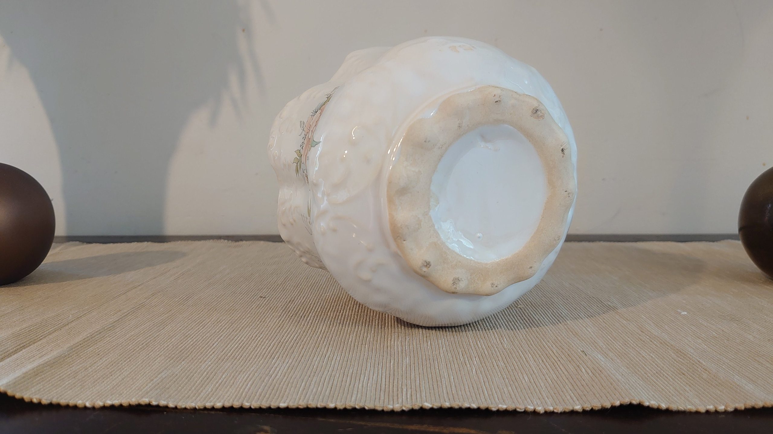 Medium Indoor Floral Motif Ceramic Planter - Image 6