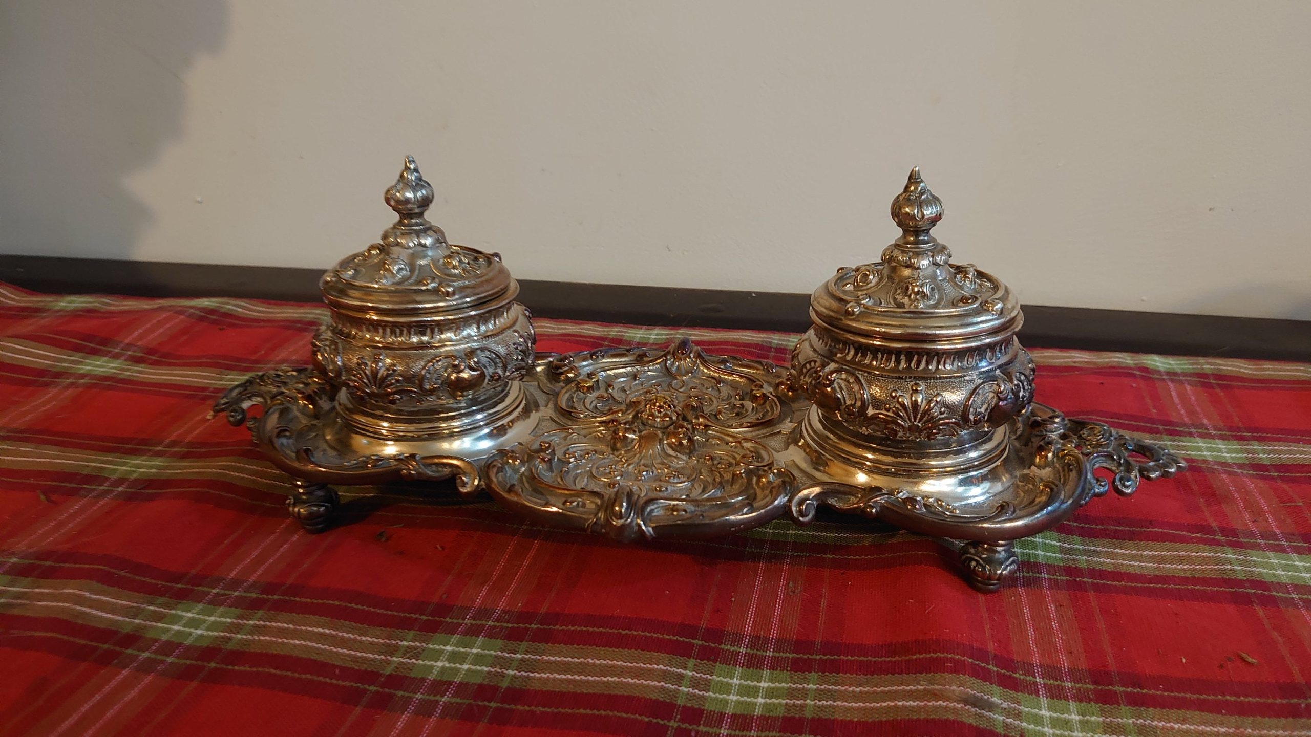 Twin Victorian Pot Plated Inkstand - Very Heavy and Sturdy - Complete with Original Glass Liners - Image 2