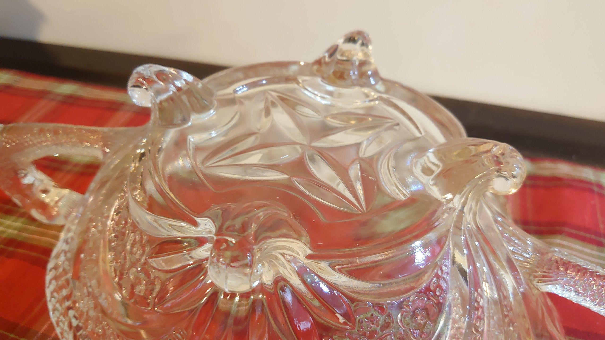 Large Crystal Cut Nut/Fruit or Christmas Bowl - Excellent condition - 39cm wide - Very Robust! - Image 9
