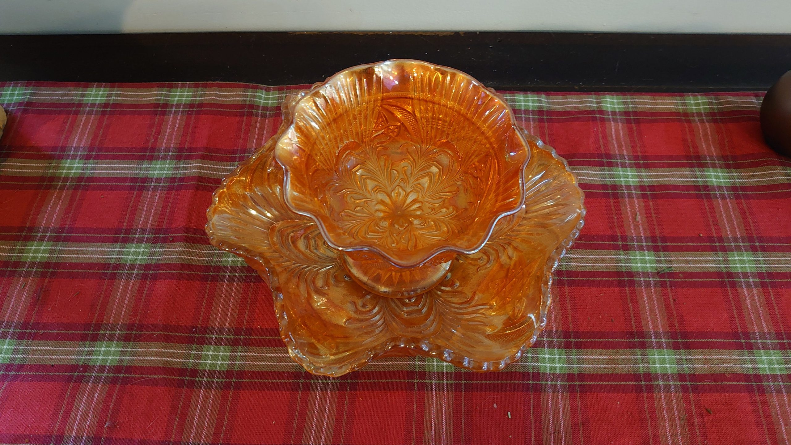Two Large Carnival Glass Pearlescent Finish Bowls - Excellent Condition - Image 3