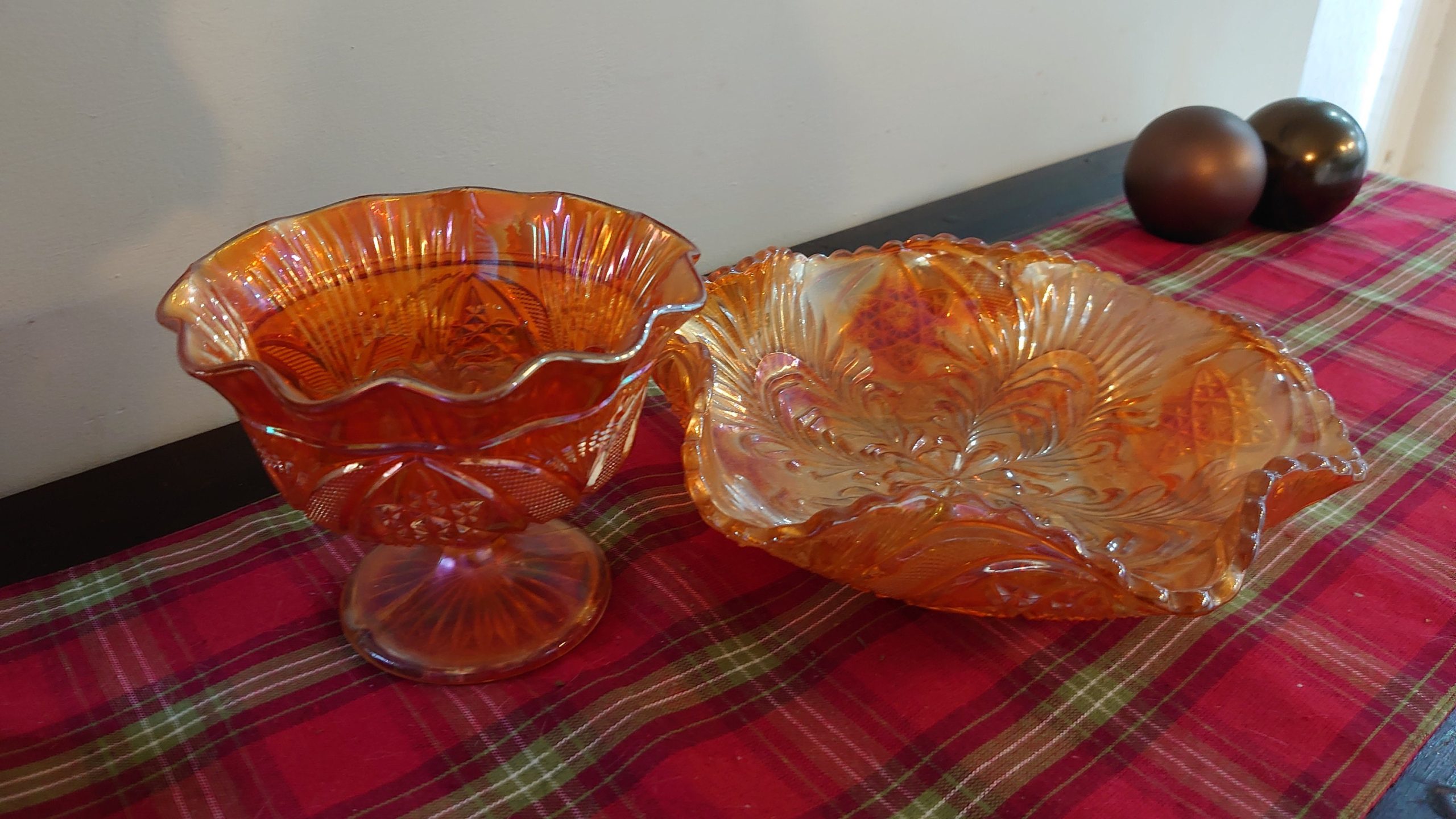 Two Large Carnival Glass Pearlescent Finish Bowls - Excellent Condition - Image 7