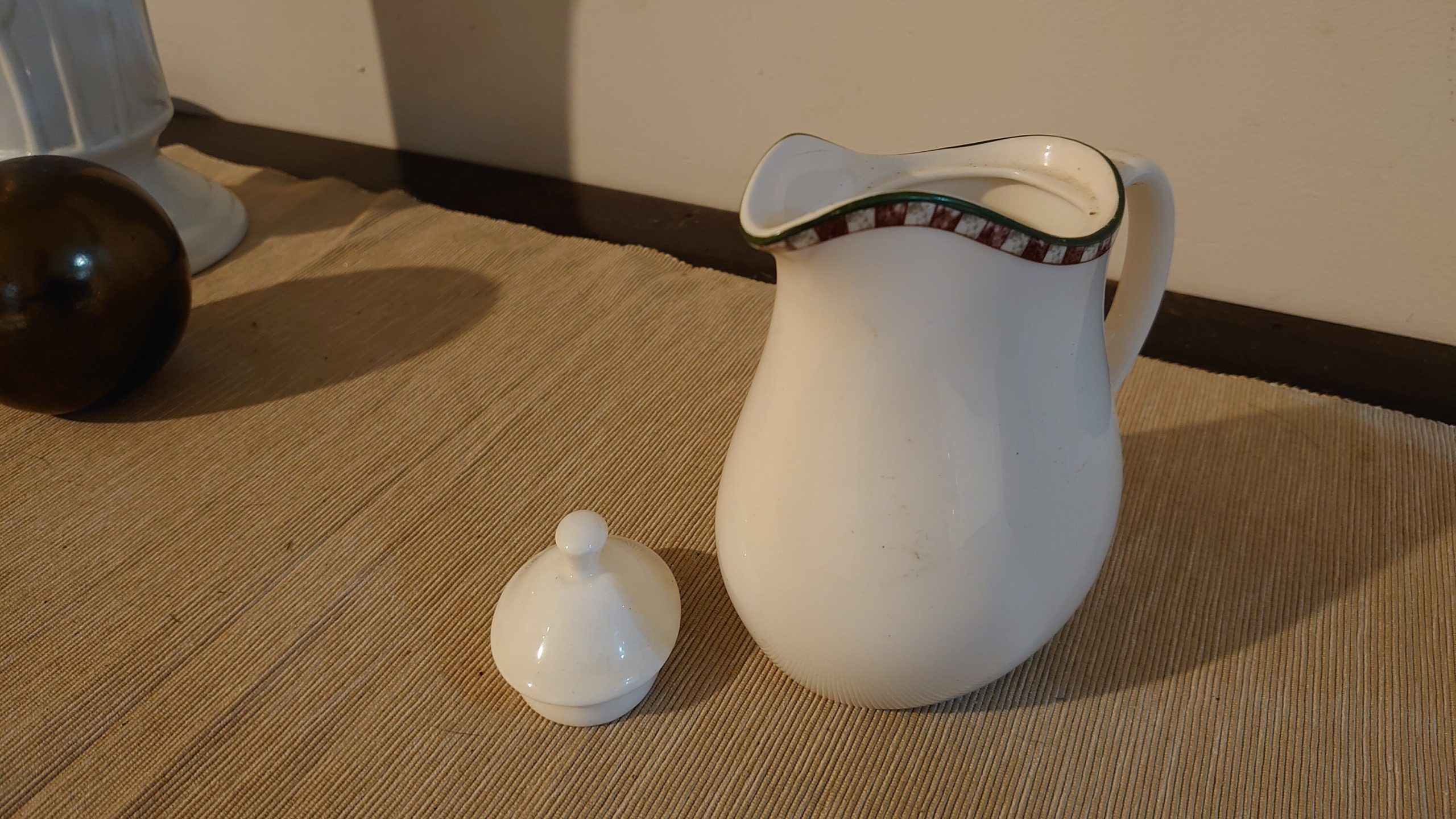 White Wedgwood Milk Jug - Burgundy and Grey Chequer pattern around the rim - 14.5cm tall - Image 6