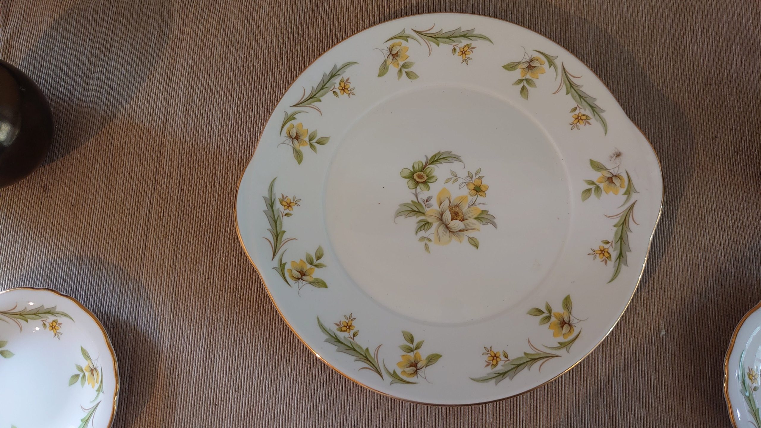 Three Piece Royal Grafton Yellow Rose Plate Set - Sandwich plate and 2x Side Plates - Very Good to excellent condition - Image 5