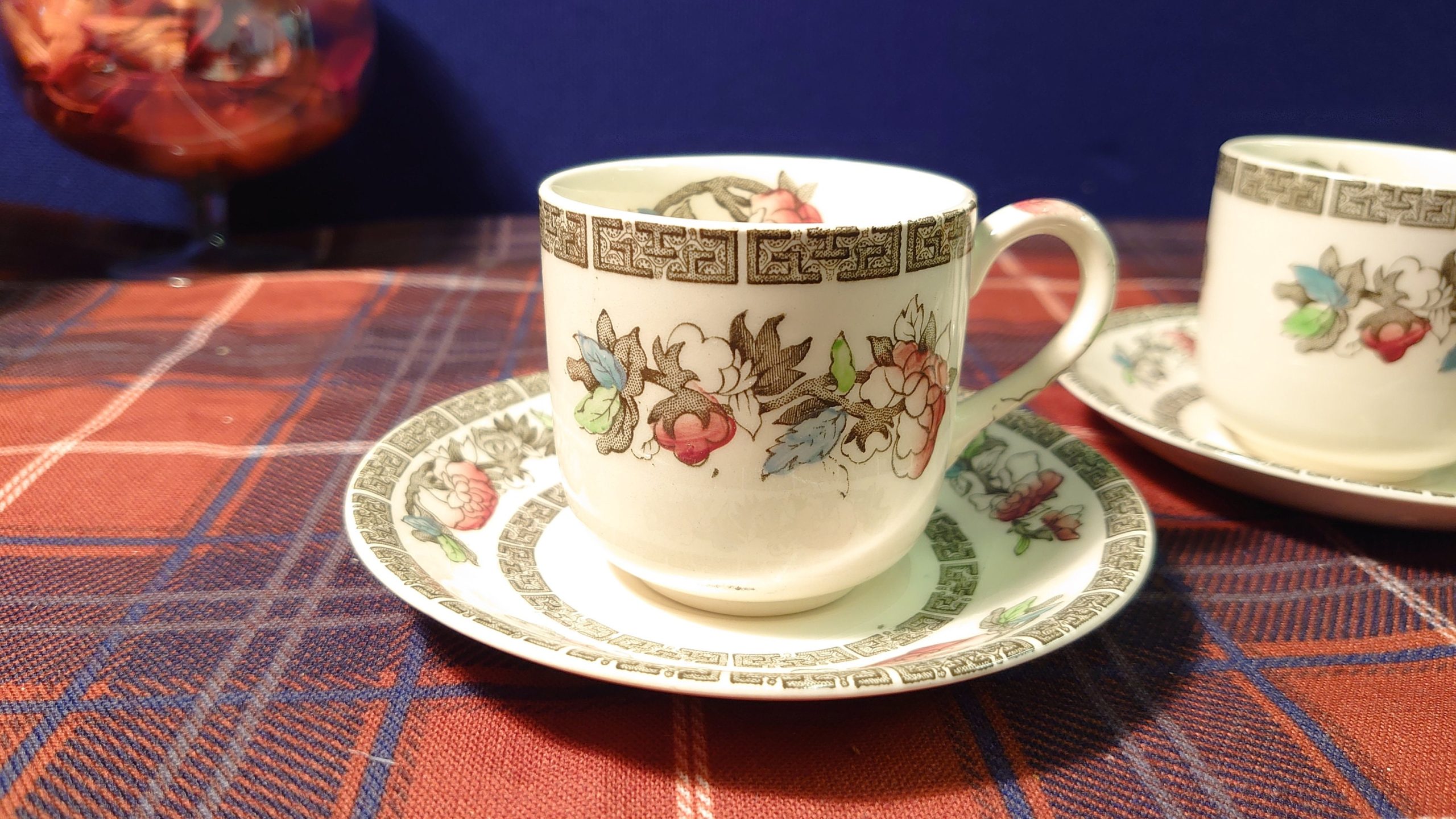 Johnson Brothers Indian Tree Design Cup and Saucer Pair - Very Good Condition - Image 3