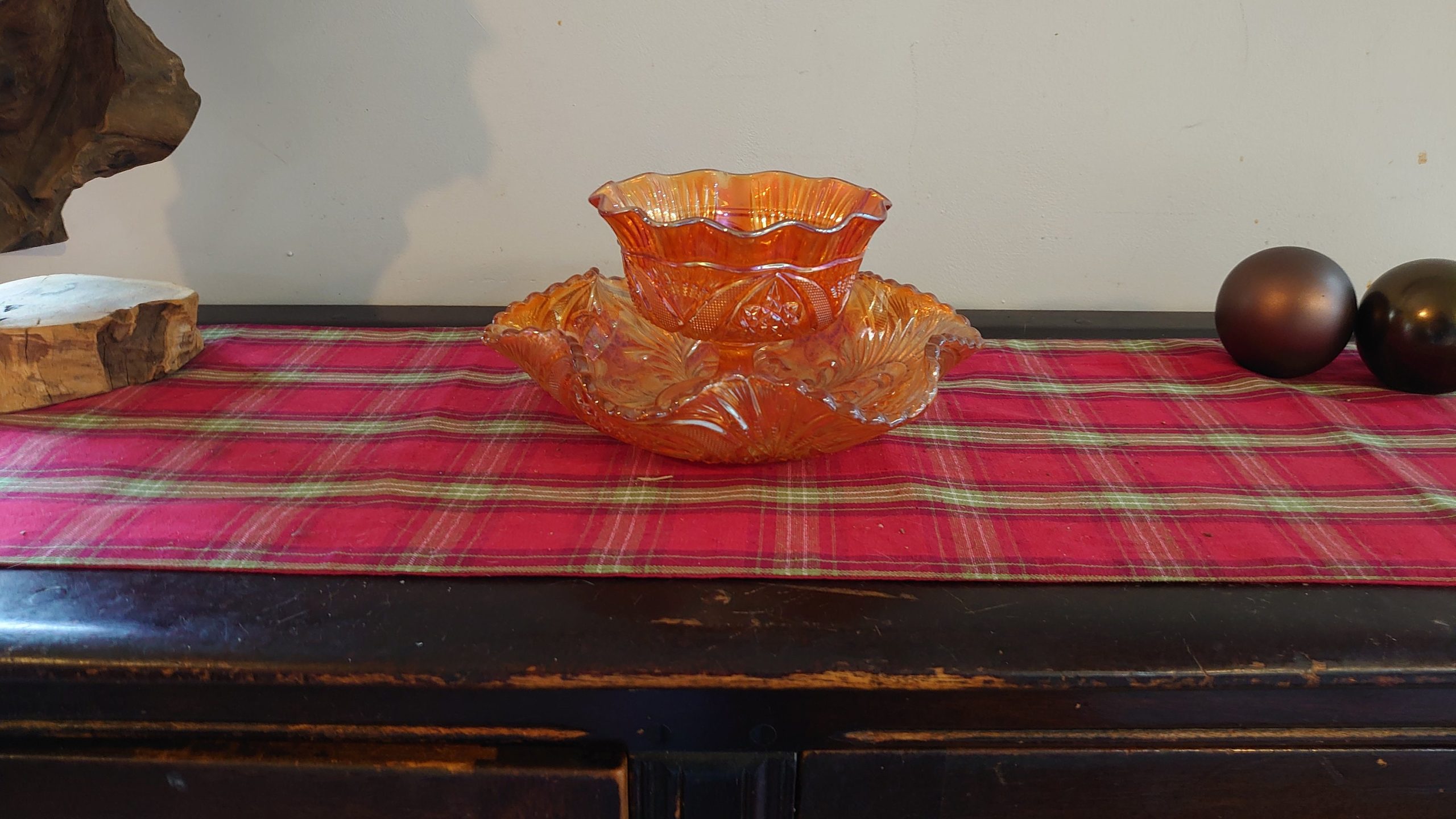 Two Large Carnival Glass Pearlescent Finish Bowls - Excellent Condition - Image 2