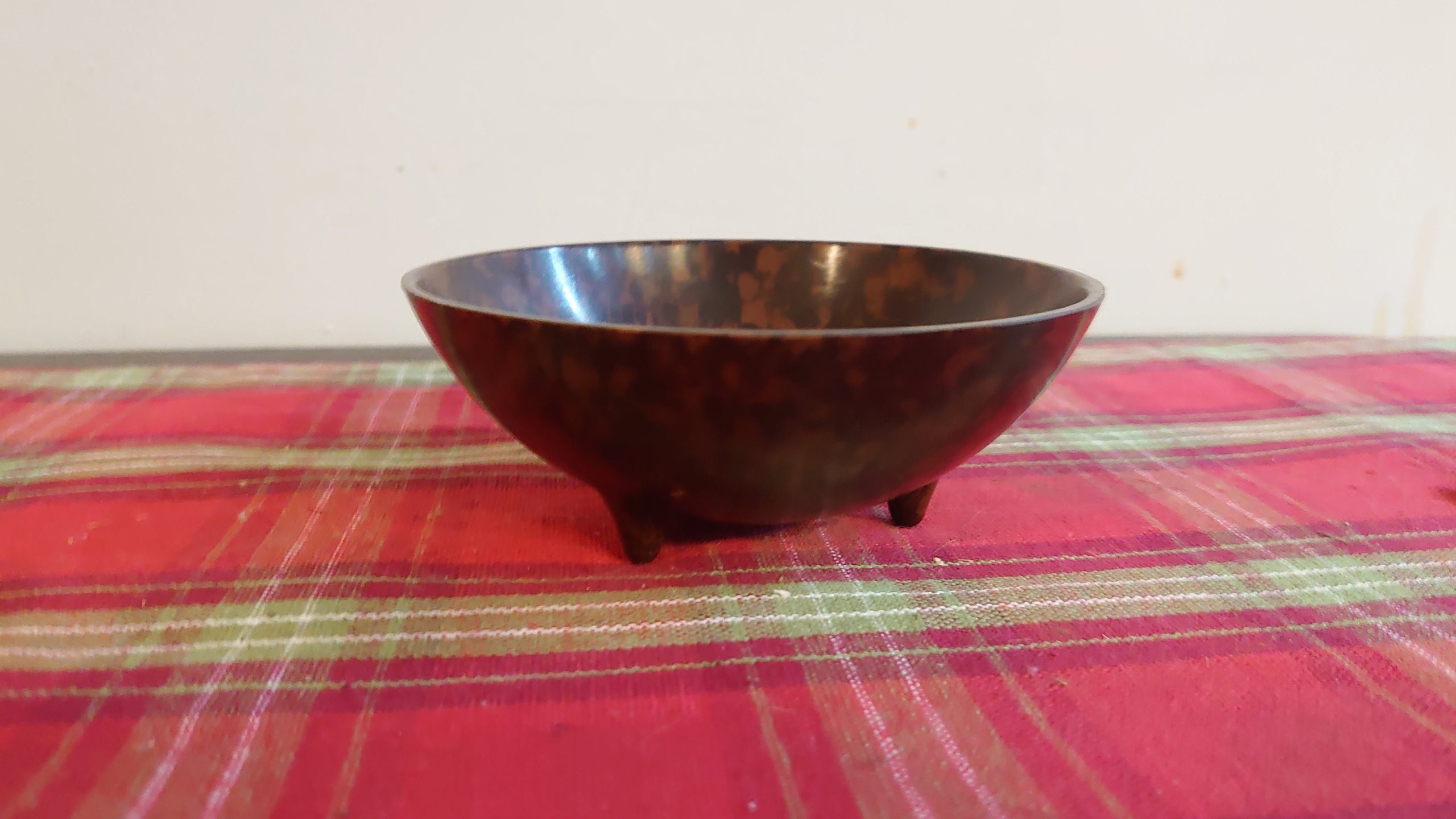 Six Wood Effect Eggcups and a Finger Bowl - 1970s style - Image 6