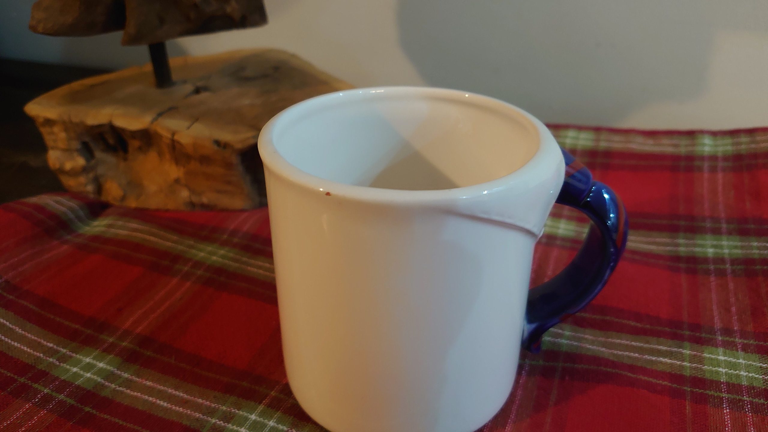 Office Shirt Style Cup with Tie Handle and Pocket detail - Novelty Cup - Very Good condition! - Image 4