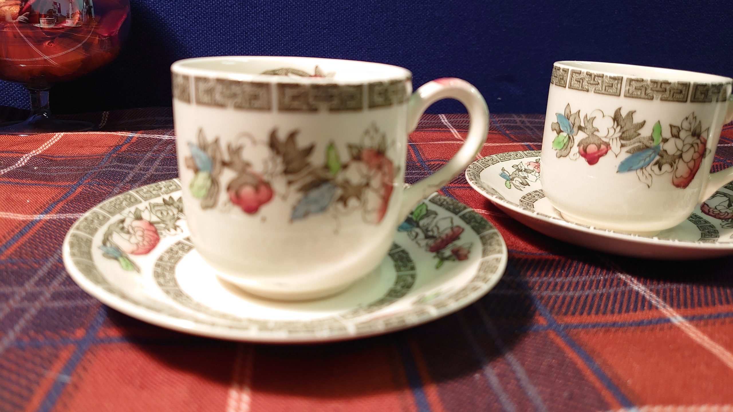 Johnson Brothers Indian Tree Design Cup and Saucer Pair - Very Good Condition - Image 4