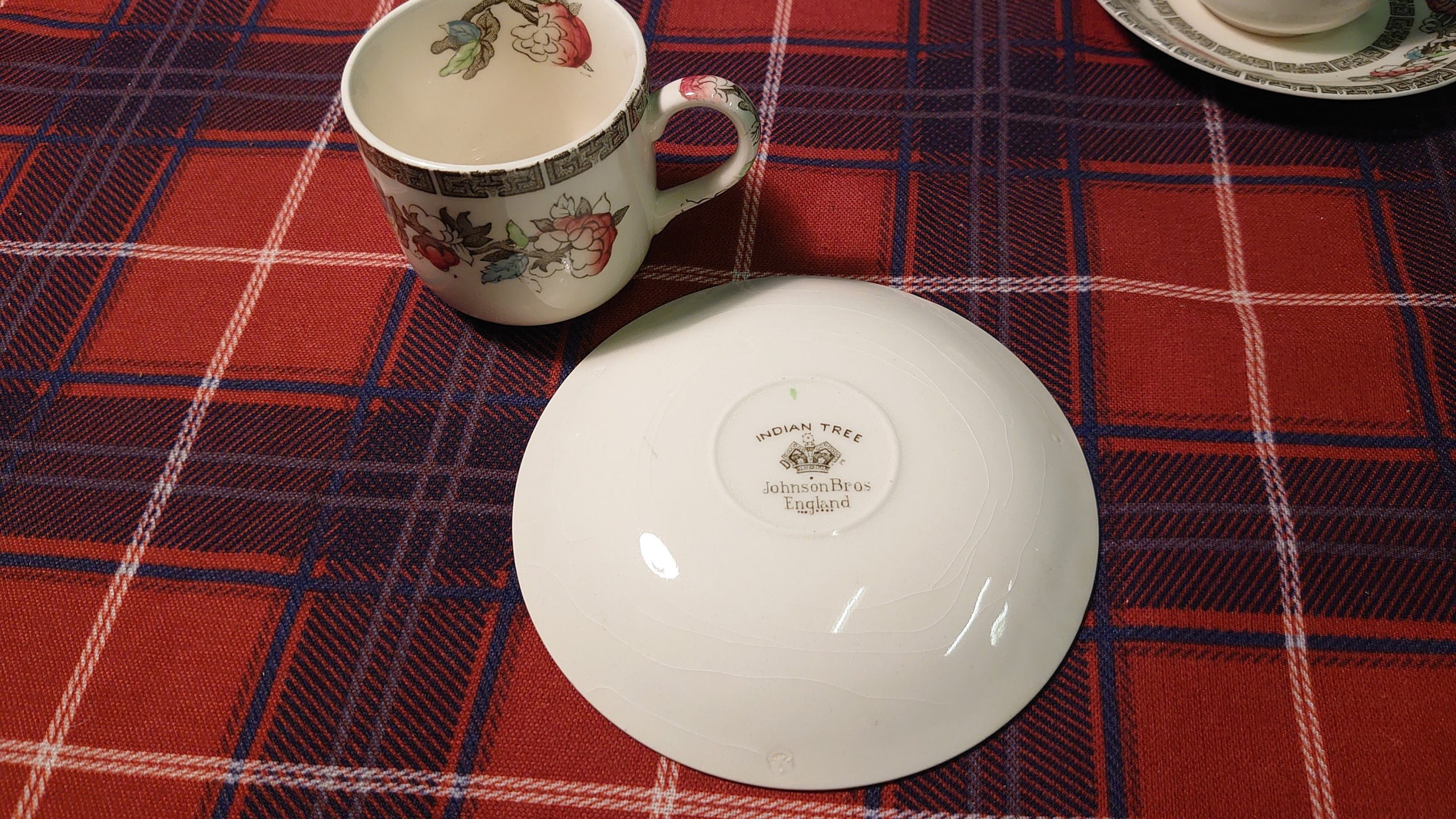 Johnson Brothers Indian Tree Design Cup and Saucer Pair - Very Good Condition - Image 6