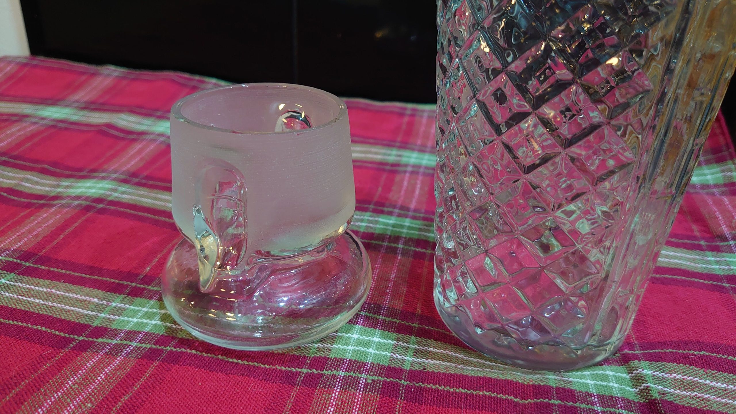 Cut Glass Diamond Pattern Decanter - Large Stopper - Rotating Pourer - Very Good to Excellent Condition c 500ml - Image 9