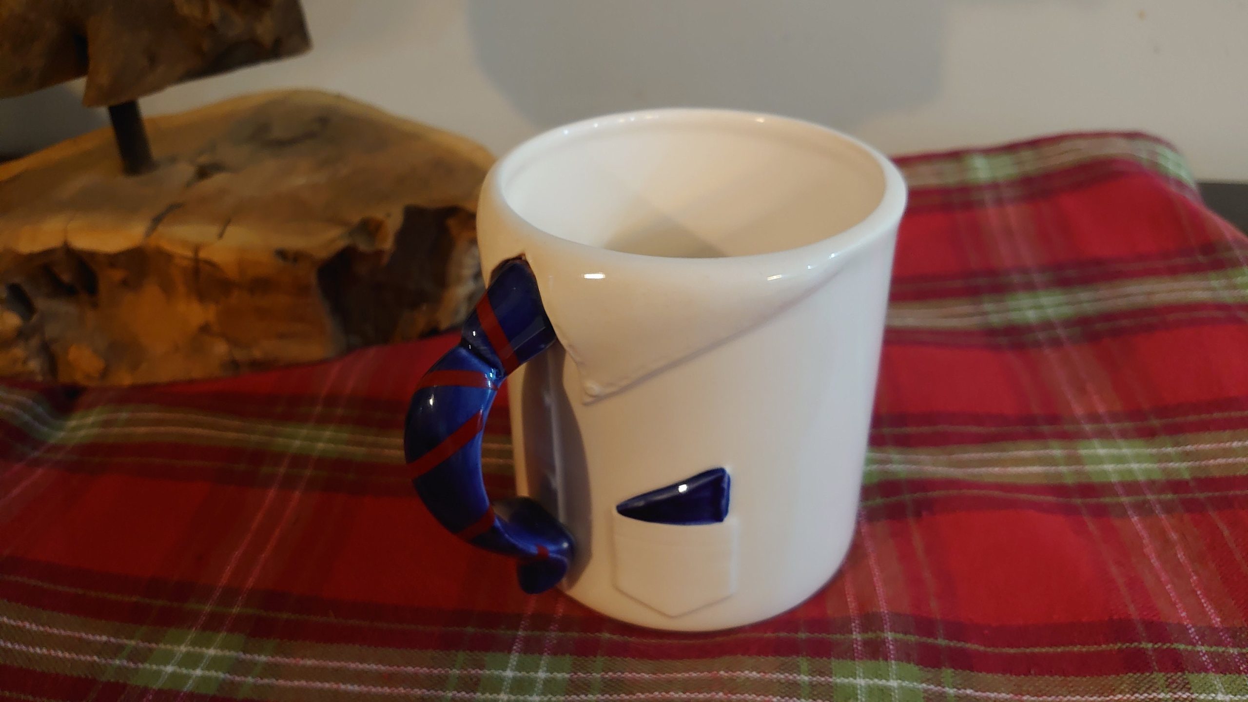 Office Shirt Style Cup with Tie Handle and Pocket detail - Novelty Cup - Very Good condition! - Image 3