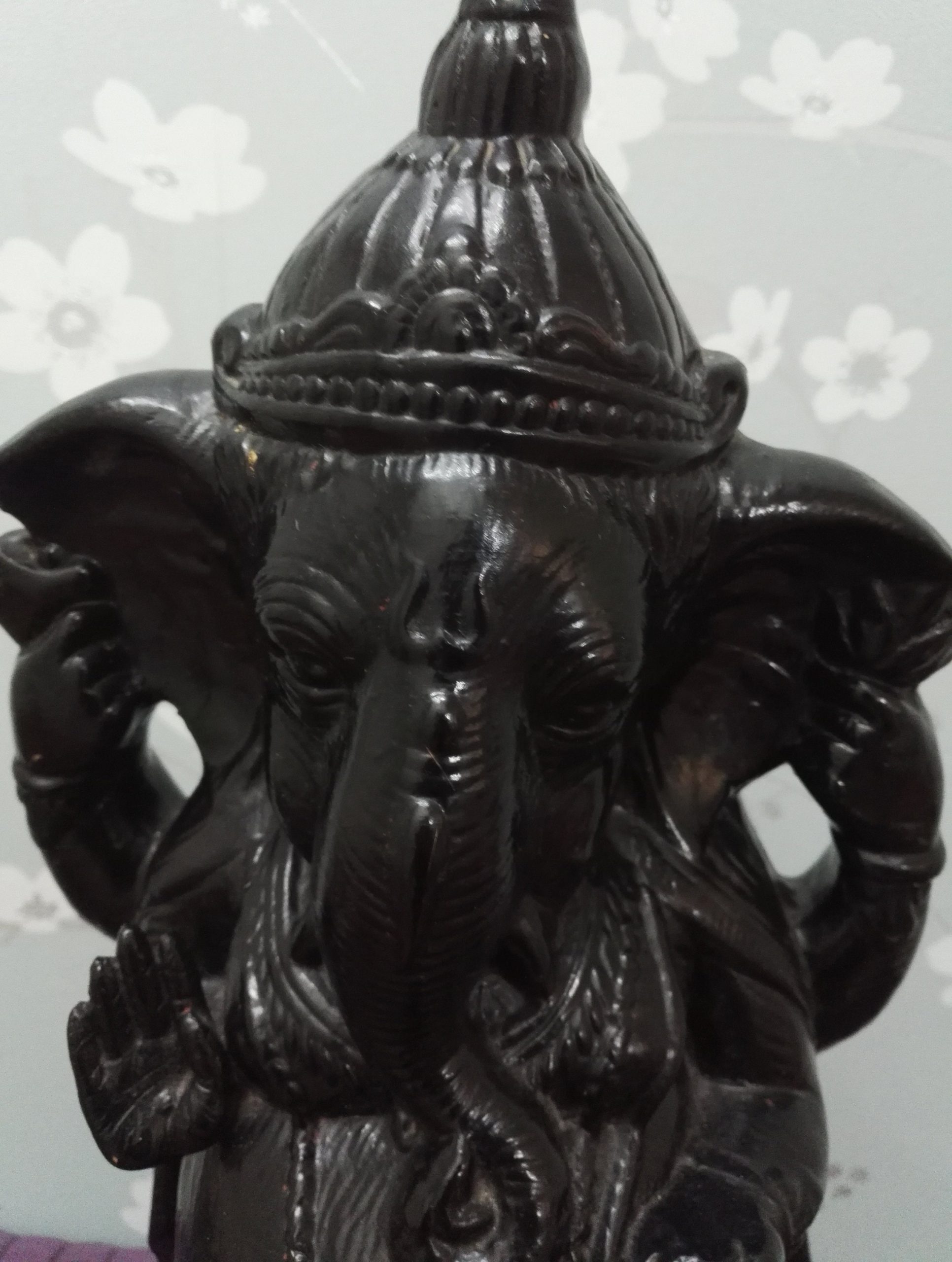 Very Large Clay or Terracotta Hindu Deity Ganesh - Painted Black - Acceptable to Good condition - Image 2