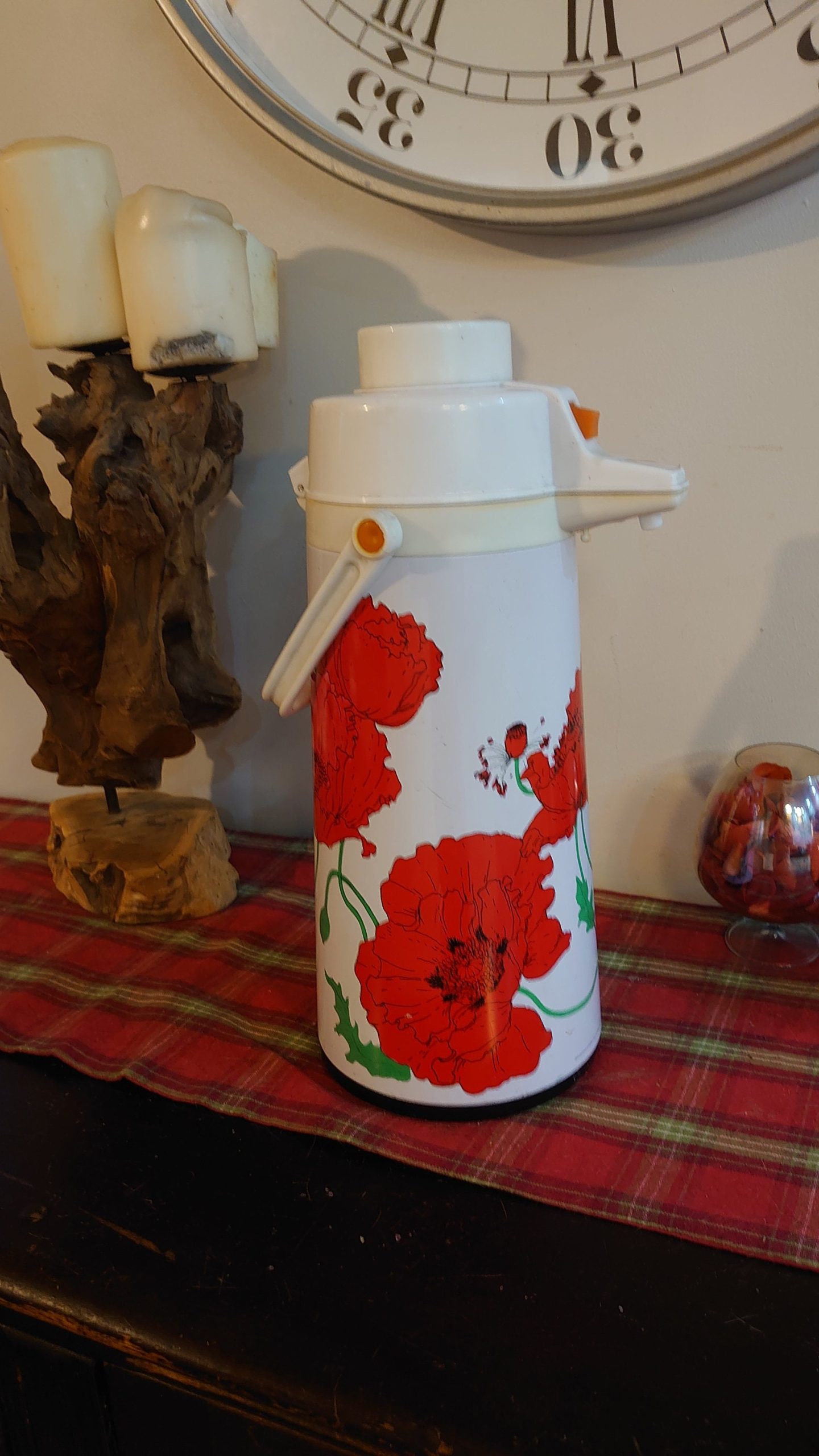 1970s Poppy Motif Hot water Dispenser or Tea Caddy - Image 2
