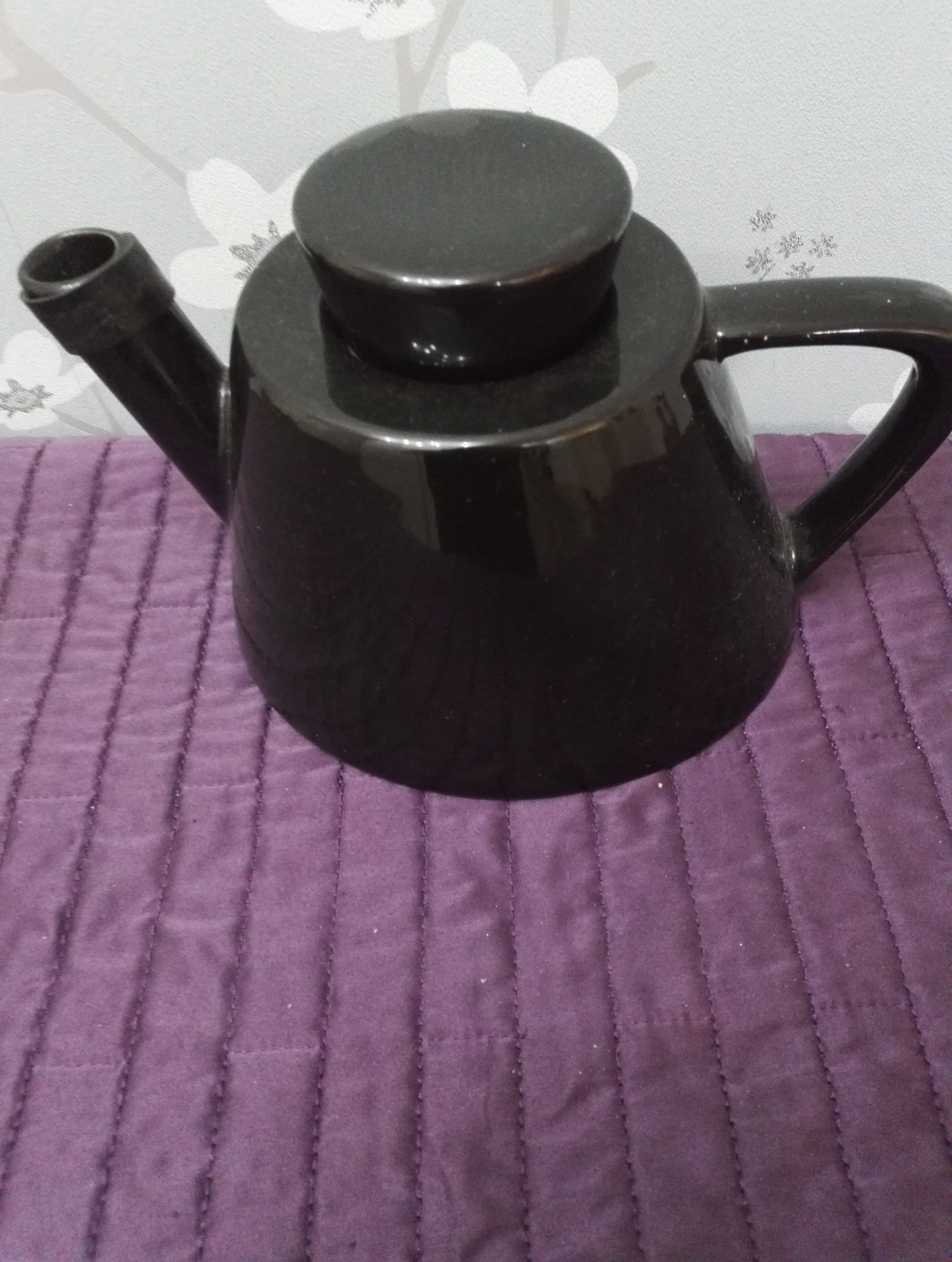 Iconic Early 1990s Ikea Varme Teapot - Heavy stoneware - Excellent Condition - Jet Black - Image 2