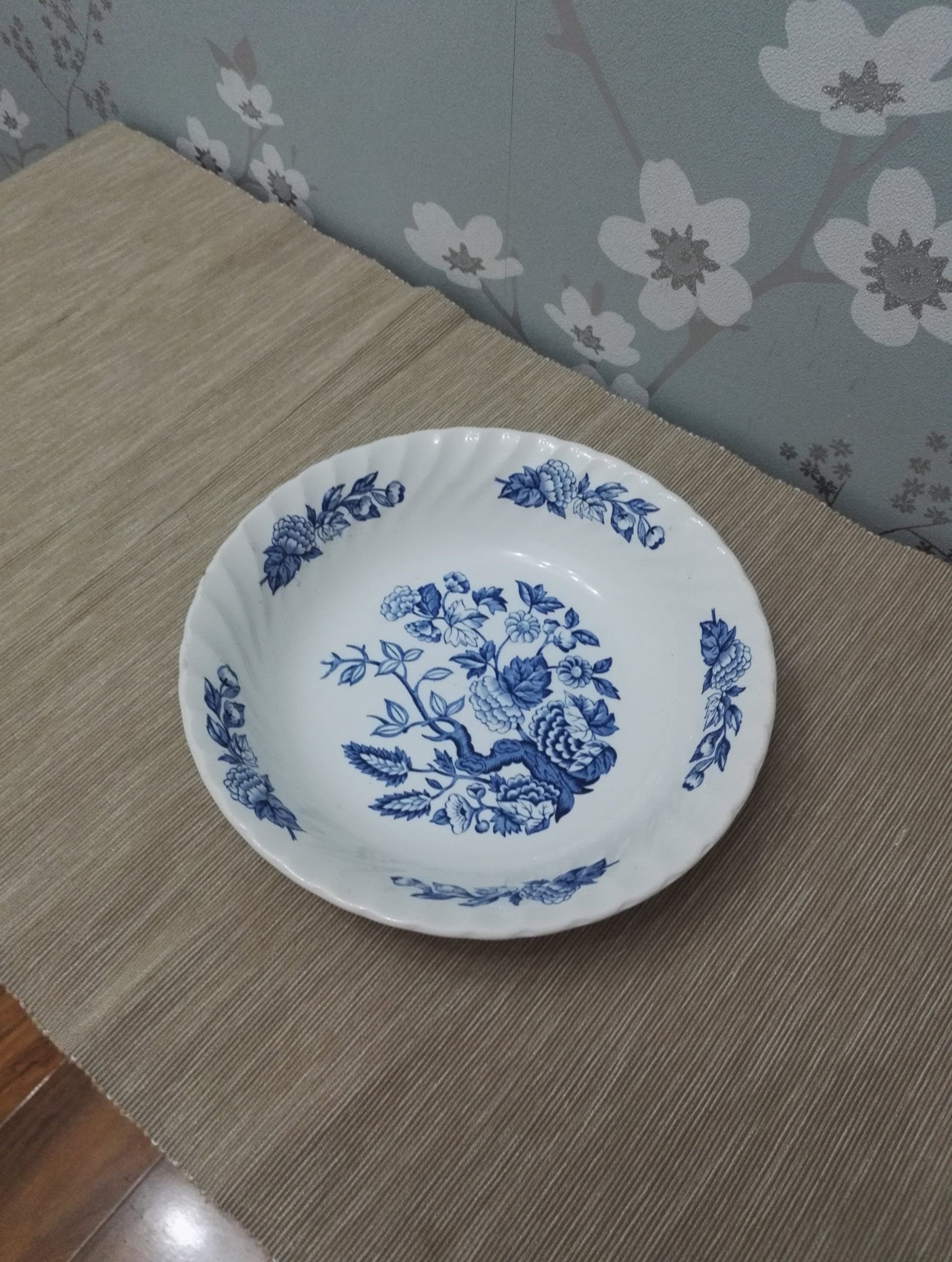 Royal Wessex Dish - Indian Tree Patter - Skinnertons - 20cm Diameter - Excellent condition - Image 6