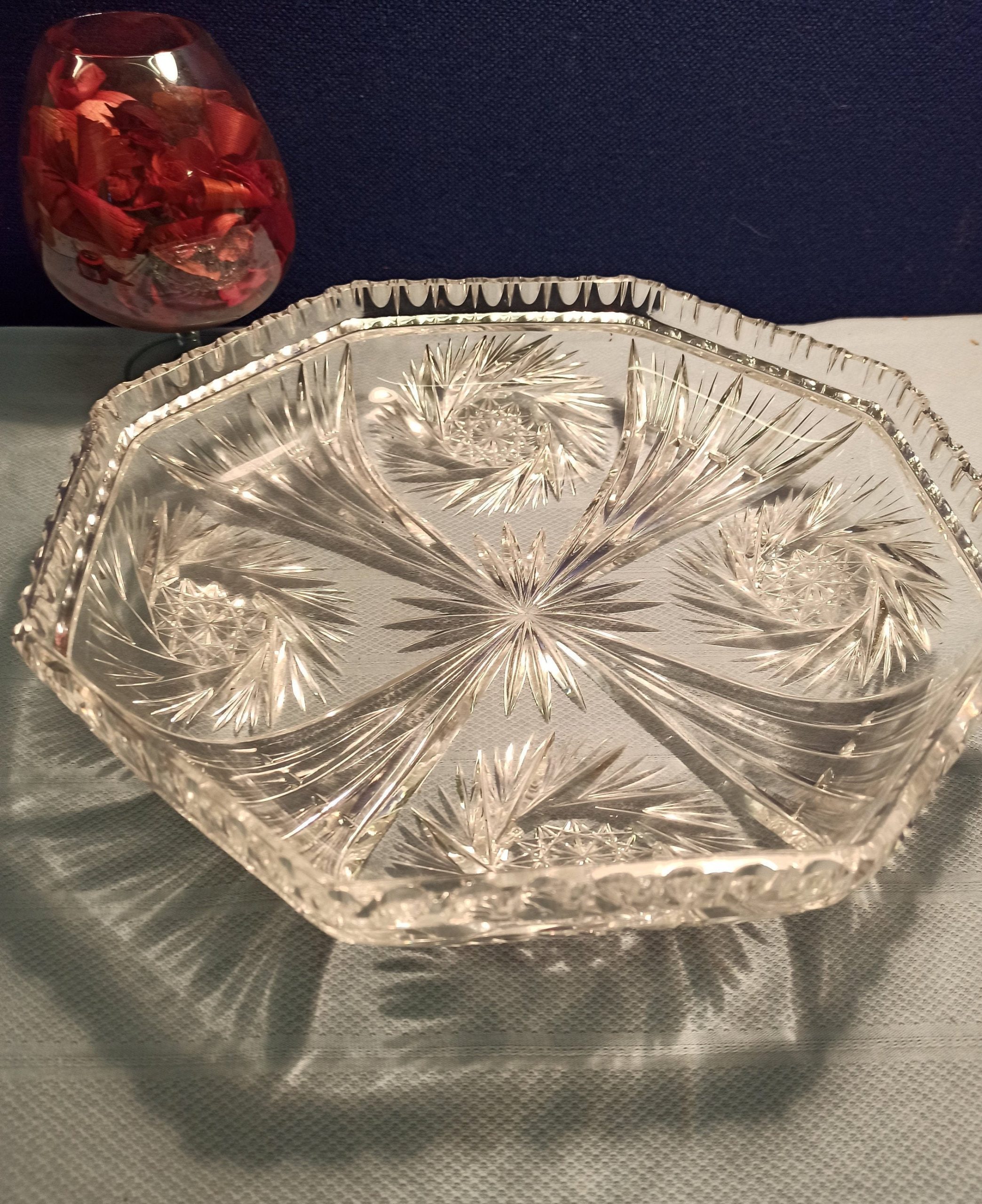 Large Glass Fruit Bowl - Heavy- Excellent Condition - Image 4