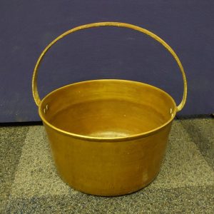 Medium Antique Victorian Brass Jam Pan - Good condition - 38cm diameter - 38cm tall - Working Condition!