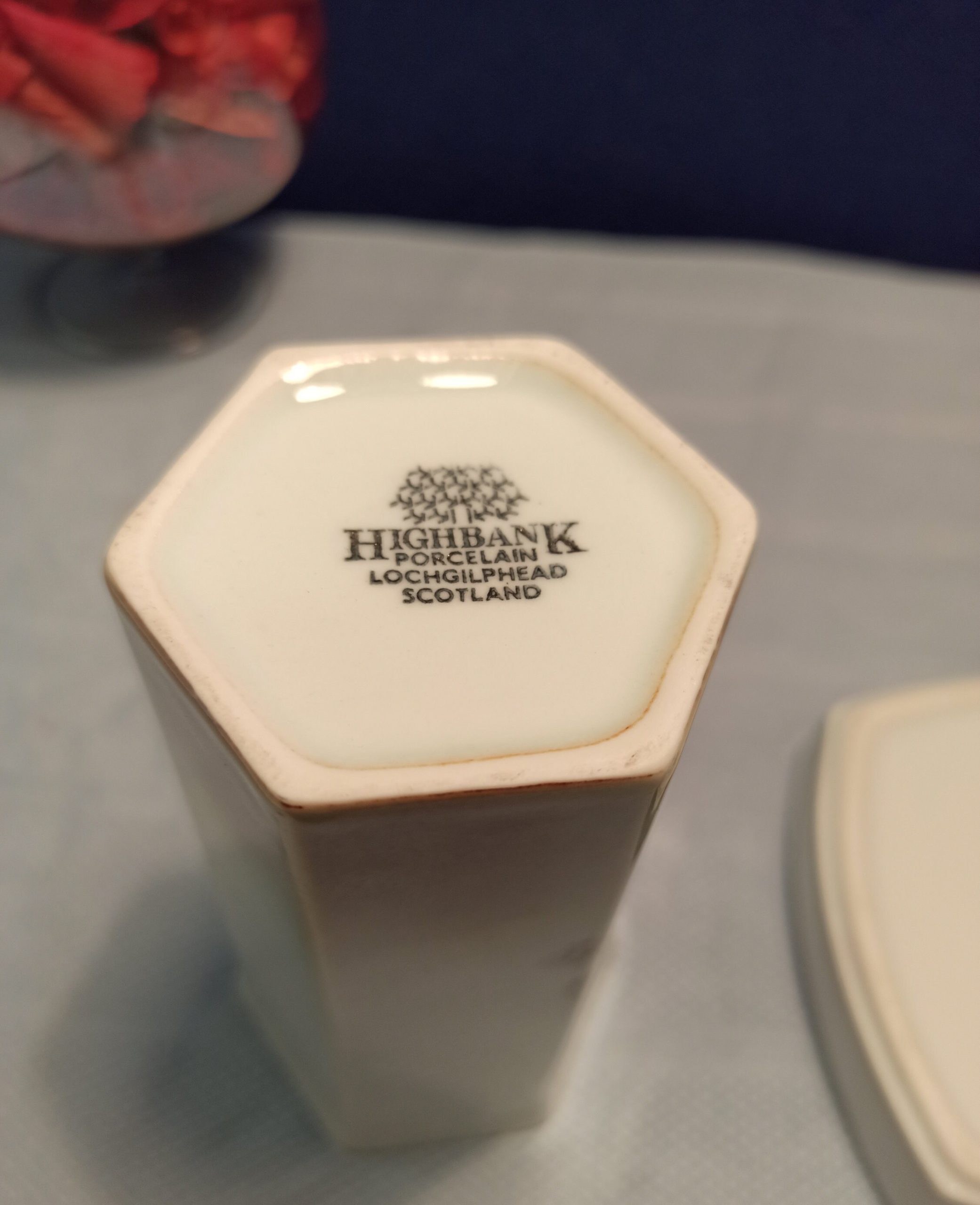 Highbank Porcelain Small Vase and Trinket Tray - Excellent Condition - Image 5