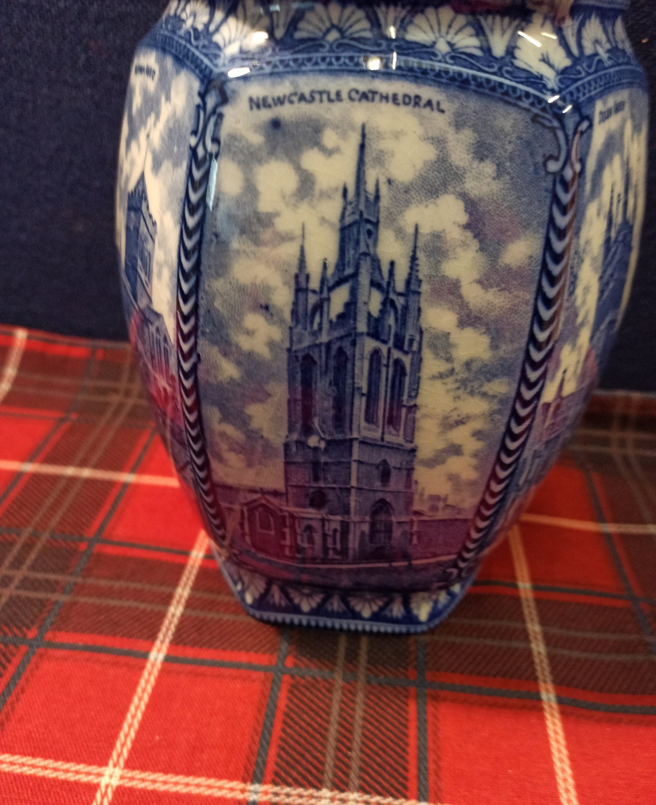 Ringtons Millennium Cathedral Jar. Original 1929, Collectors. - Image 3