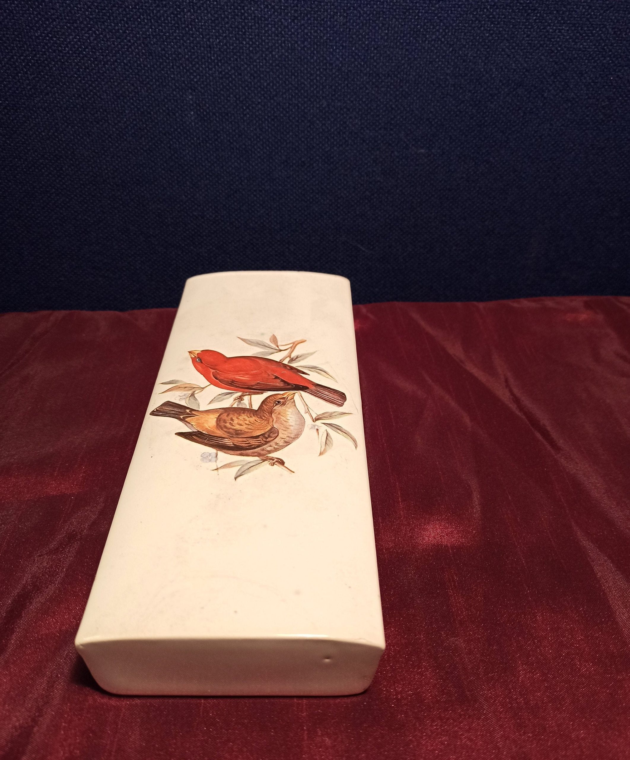 Flat Backed Wall Posy Vase - Very Good Condition - Image 5
