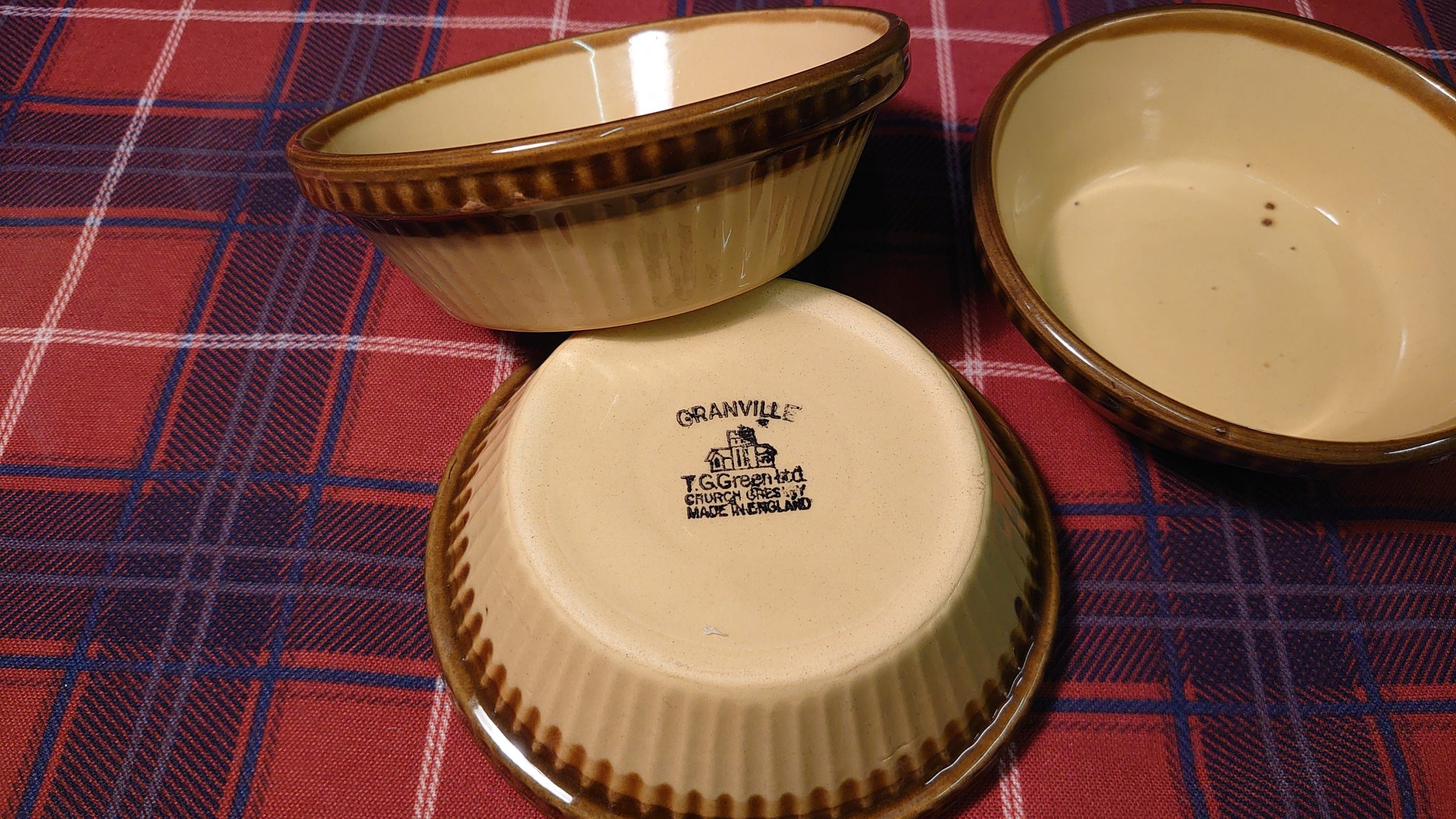 Trio of T G Green Ramekin or Panna Cotta Bowls - 13cm diameter - Very Good condition - Image 3