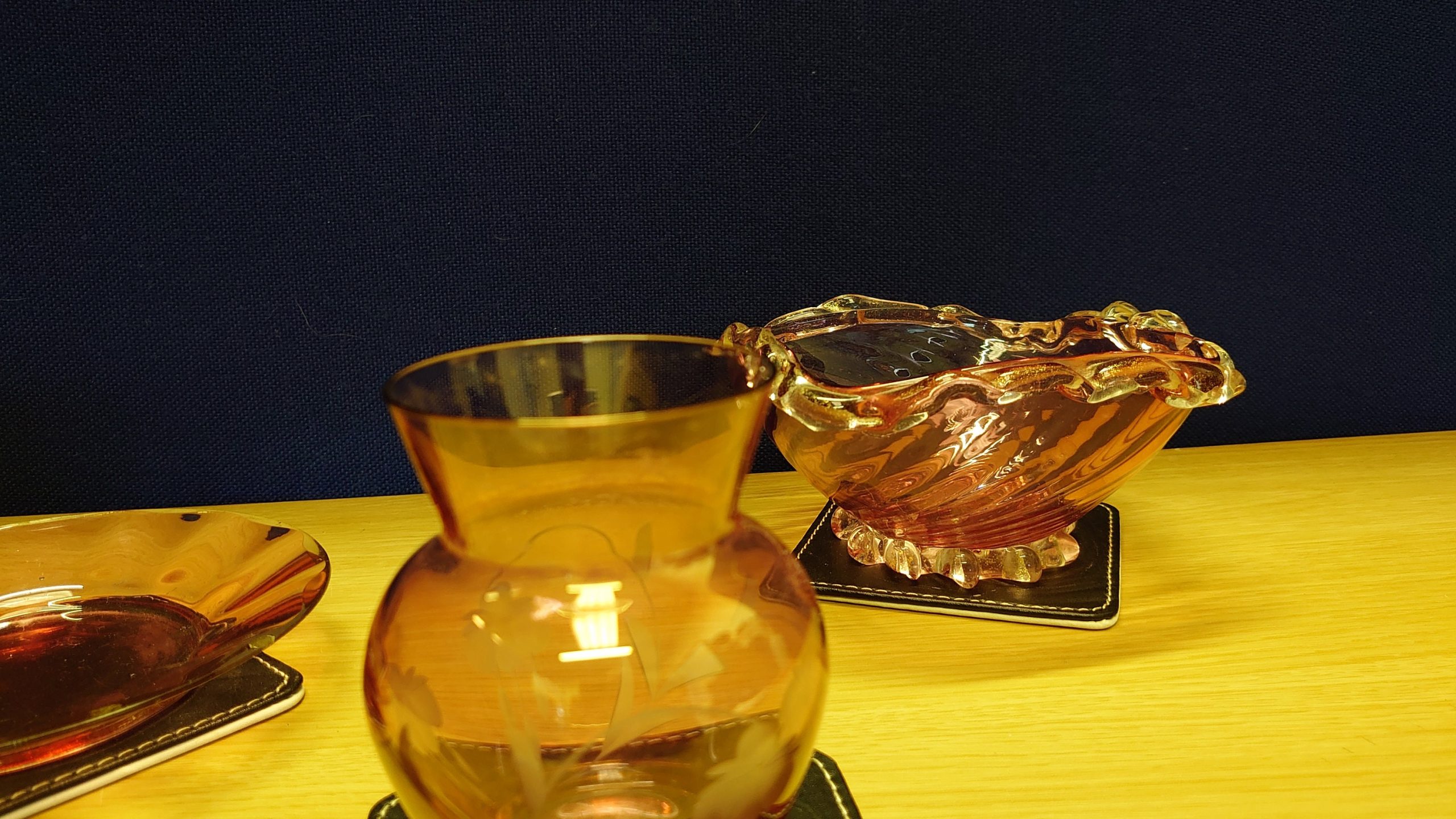 Three Pieces of Pink or Pale Purple Glassware - Vase, Bowl and Saucer - Excellent Trio - Good Condition - Image 4