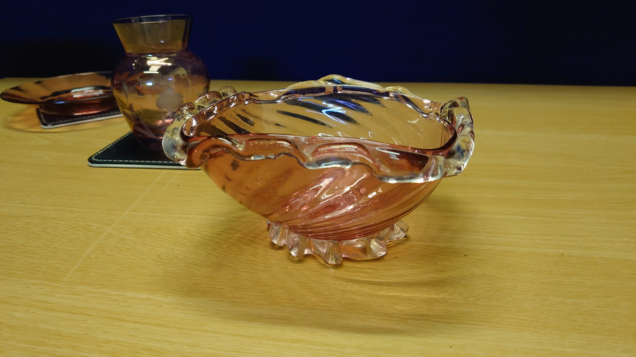 Three Pieces of Pink or Pale Purple Glassware - Vase, Bowl and Saucer - Excellent Trio - Good Condition - Image 6