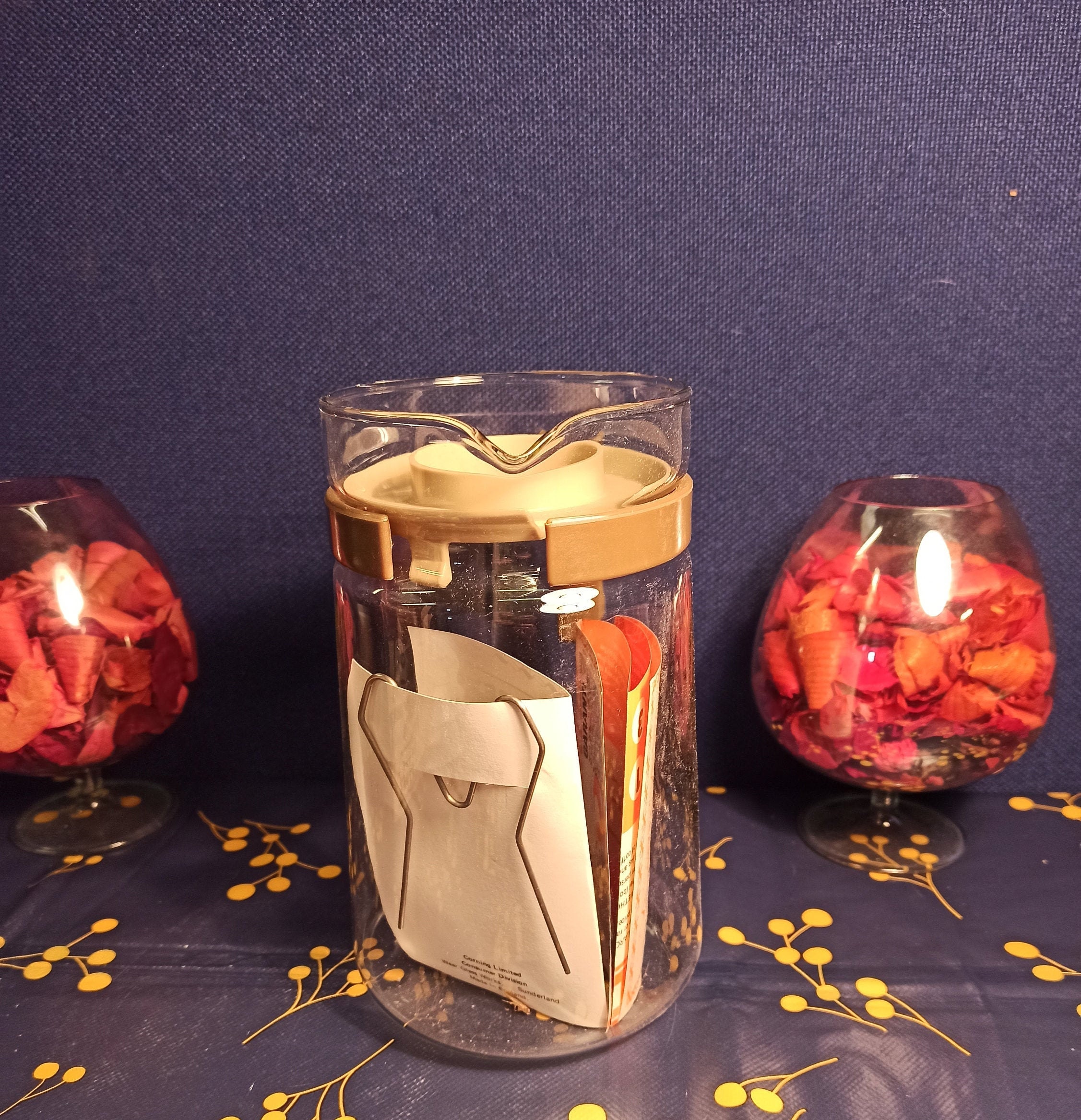 Pyrex 1960's Hot Water Juggler. Very Good Condition. - Image 3