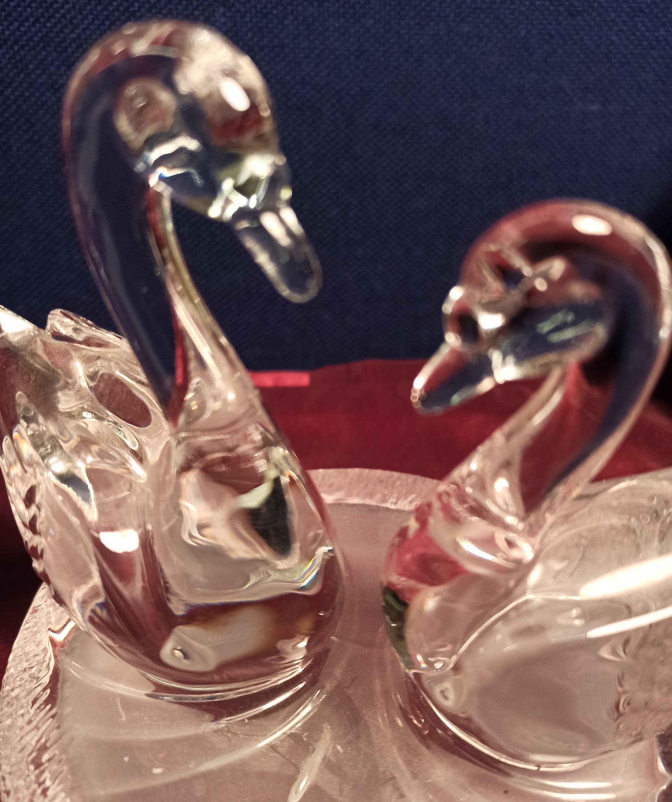 Royal Crystal Rock Swans - Italian- Excellent Condition - 24% Lead Crystal. - Image 8