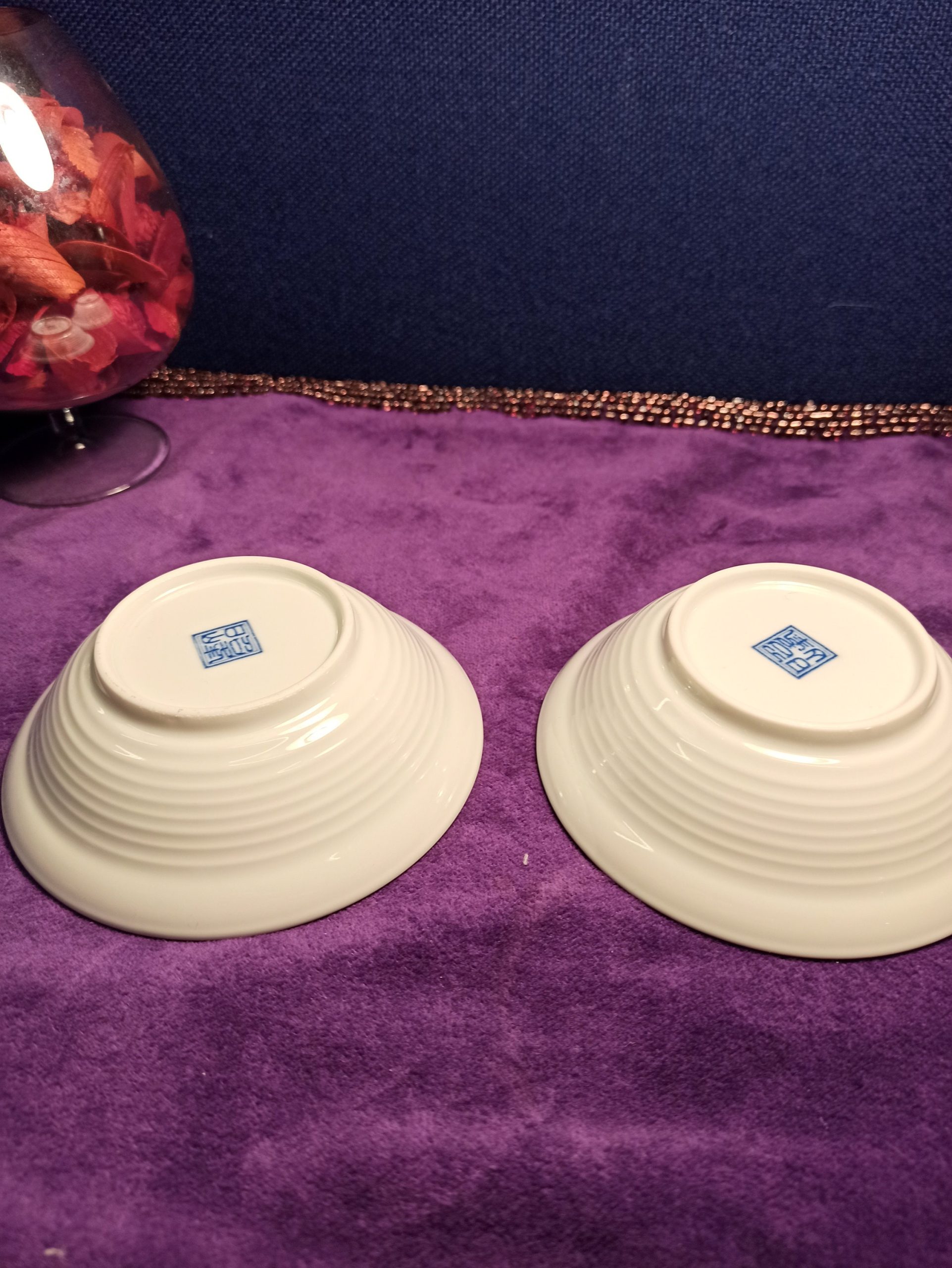 Set of Two Vintage Japanese or Chinese Finger Bowls. Excellent Condition. - Image 9