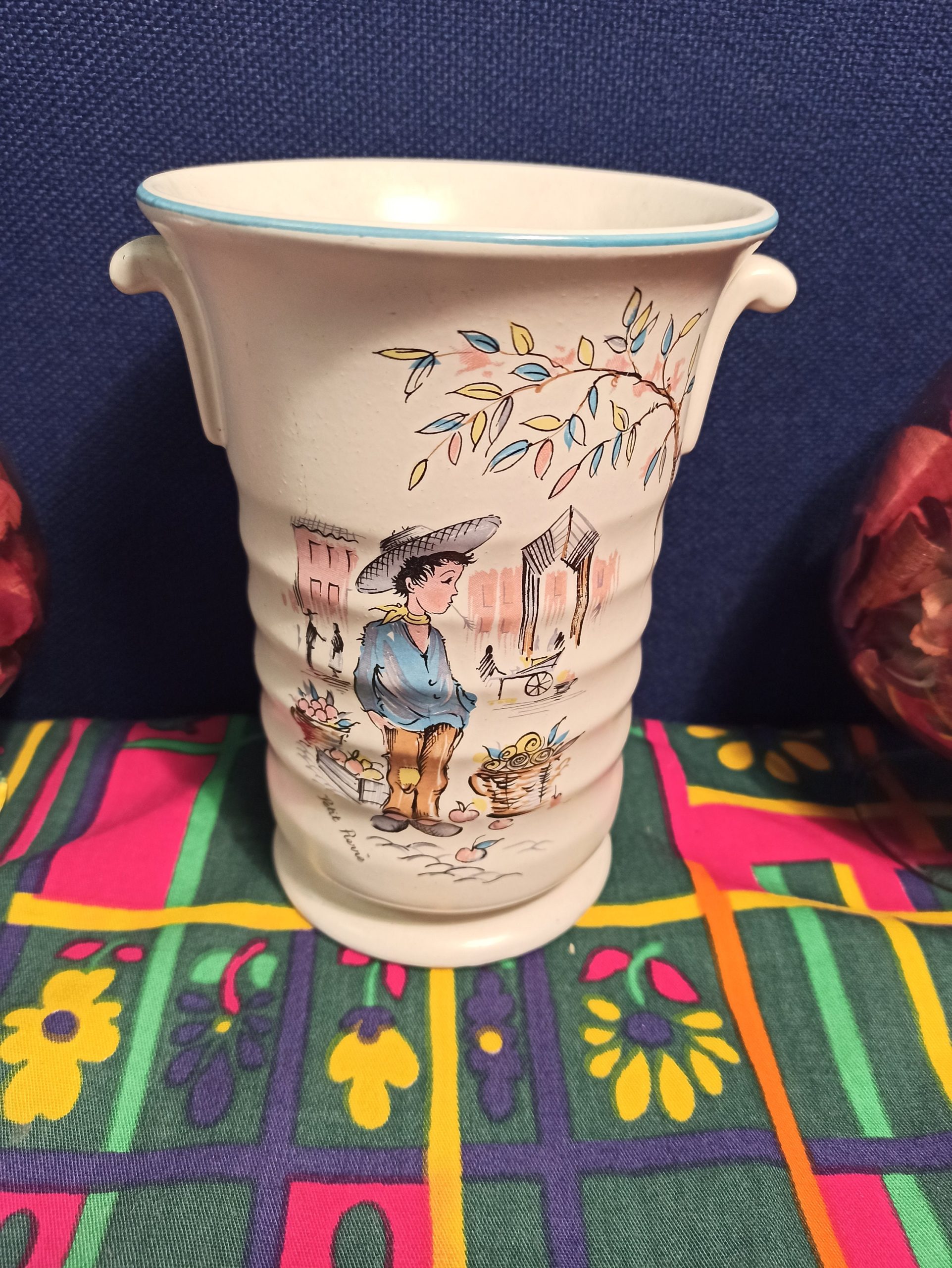 Crown Ducal Ribbed Vase - 'Petit Pierre' - Image 2
