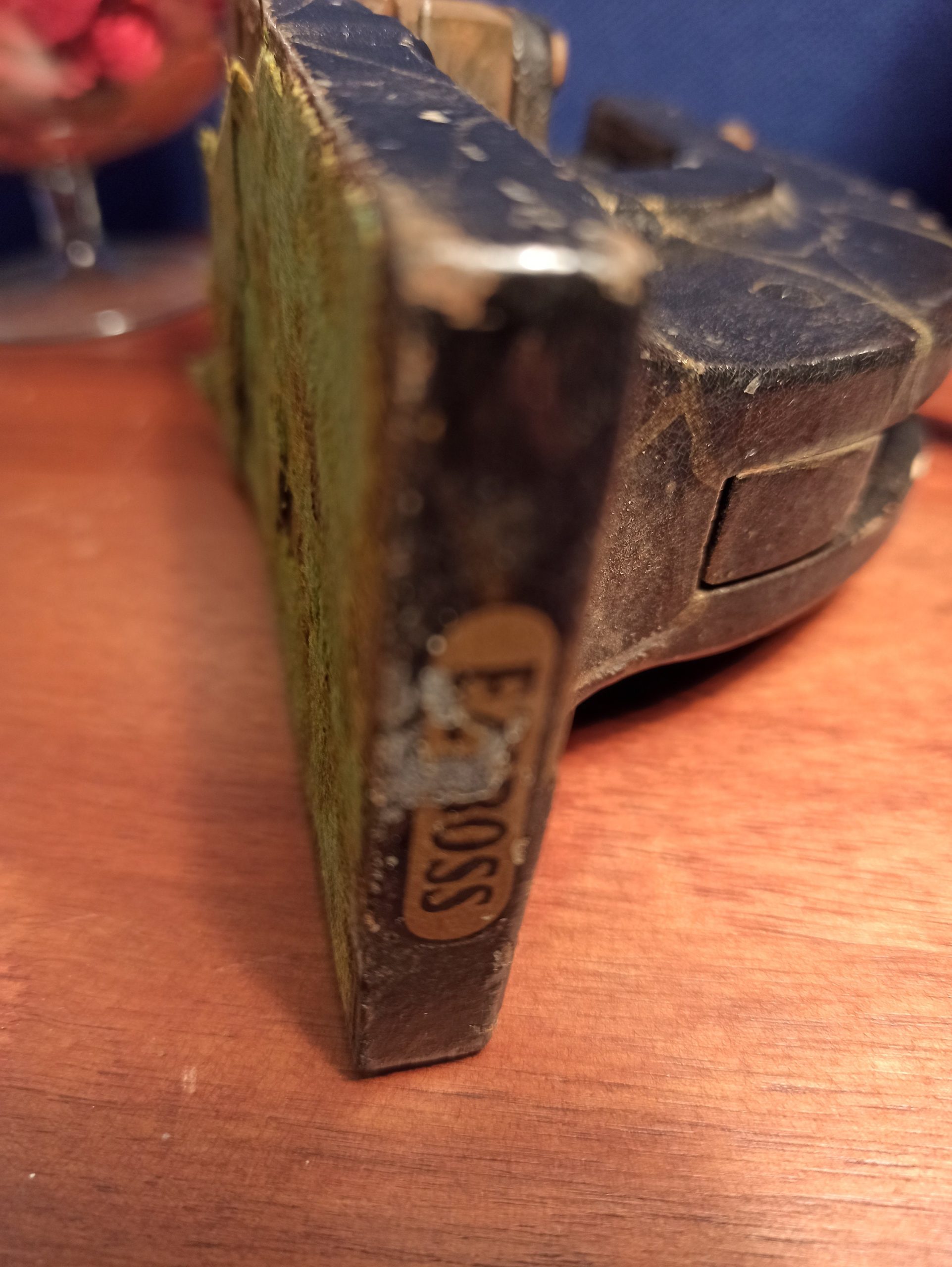 Vintage Seal / Embosser From Holdeness House. Very Good Condition For Age. - Image 7
