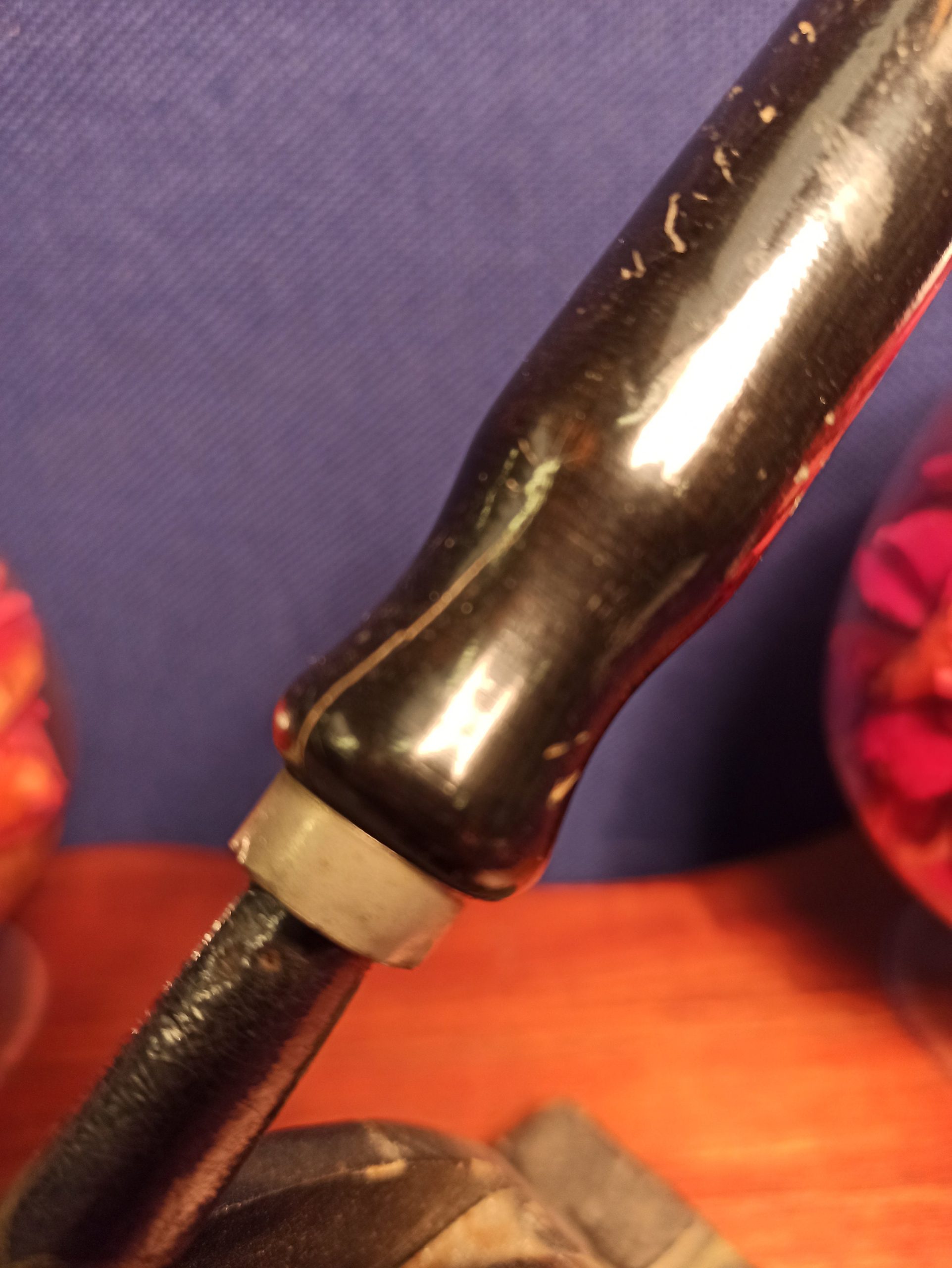 Vintage Seal / Embosser From Holdeness House. Very Good Condition For Age. - Image 10