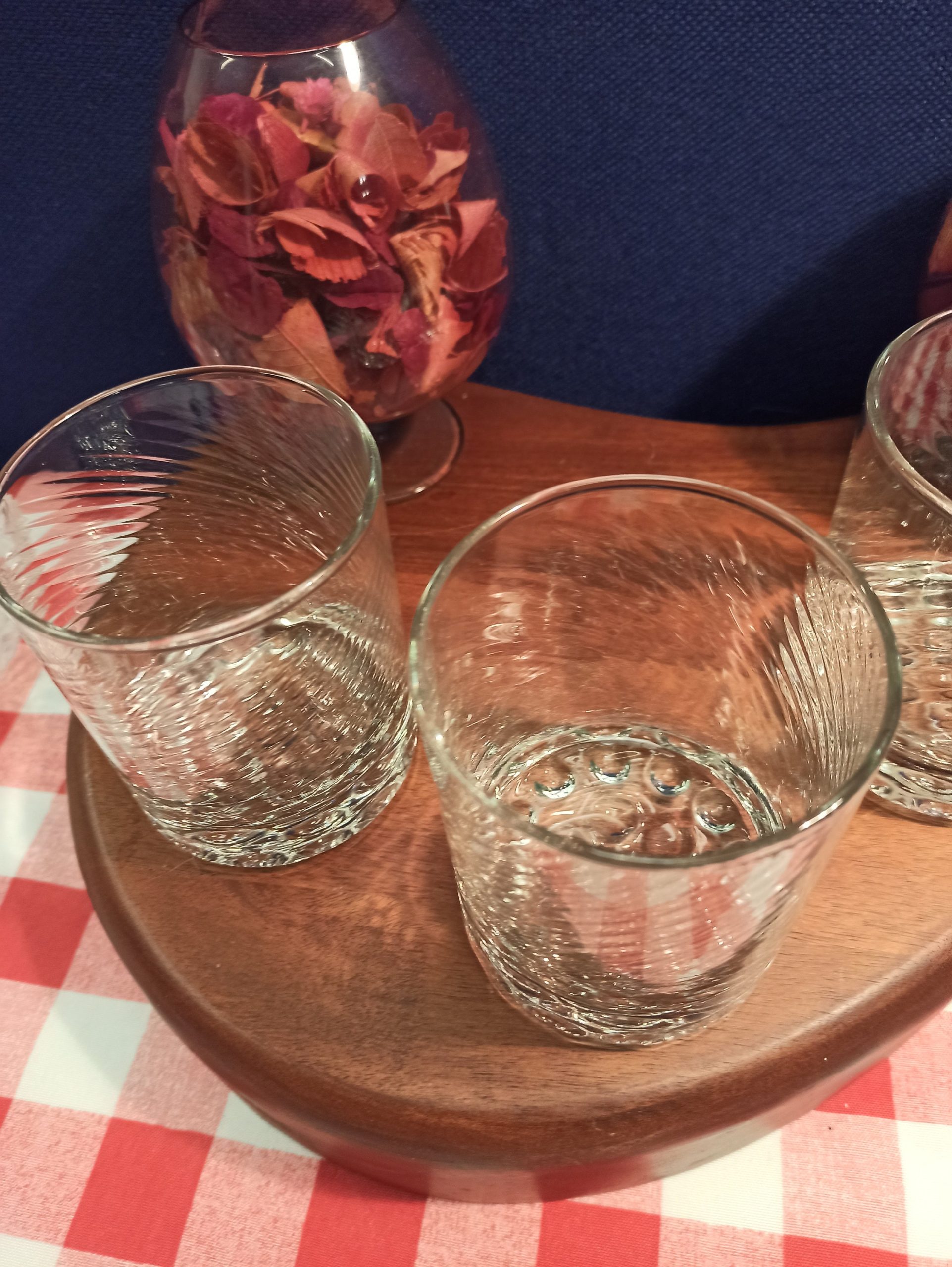 Set of Three Lead Crystal Glass Whiskey Tumblers. Excellent Condition. - Image 3