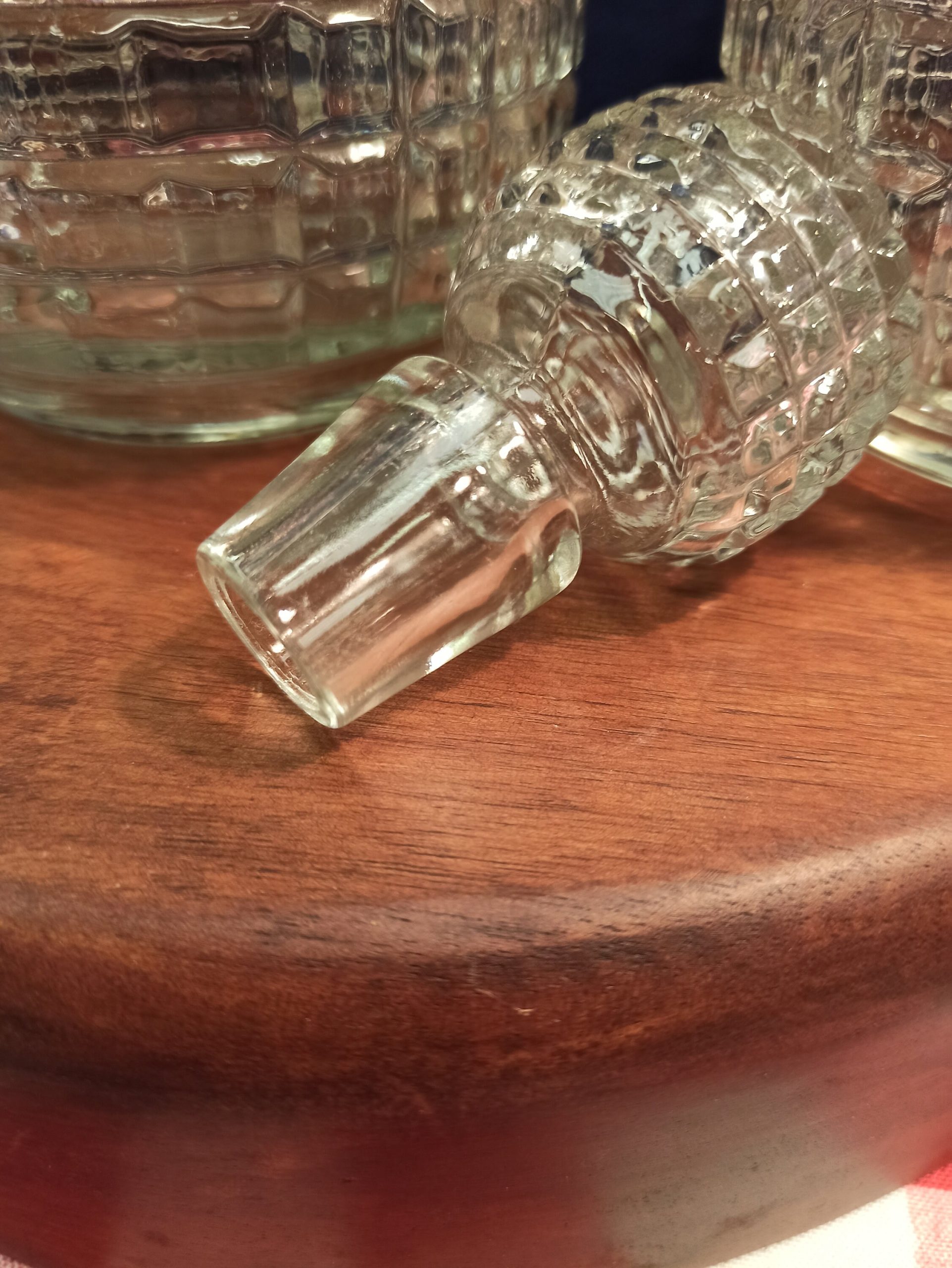 Set of Two Carafe Decanters. c1940s. Very Good Condition. - Image 5