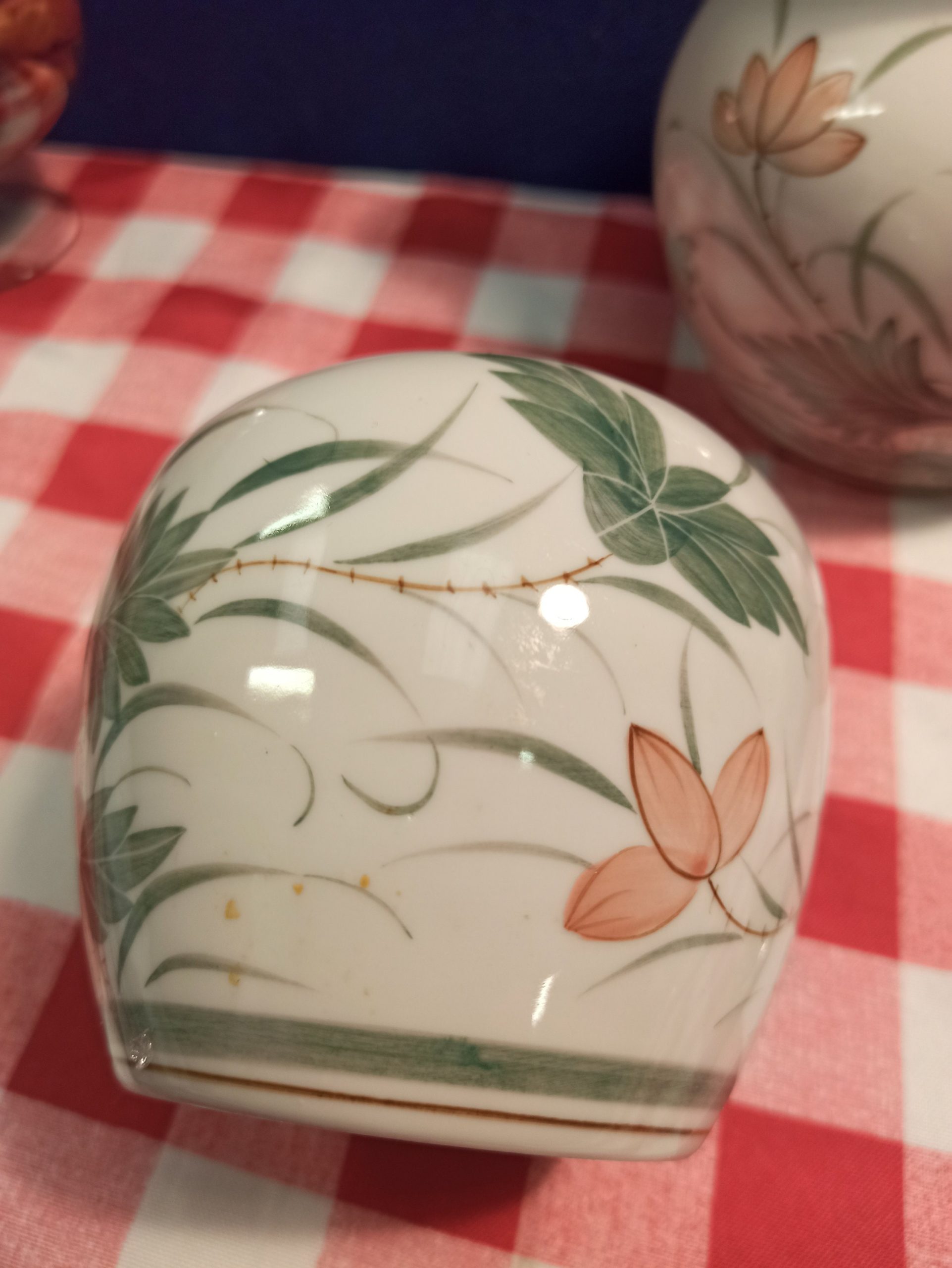 Set of 3 Taiwanese Decorative Hand Painted Kitchenware Items. Jug Vase, Lidded Ginger Jar and Posy Vase. - Image 6