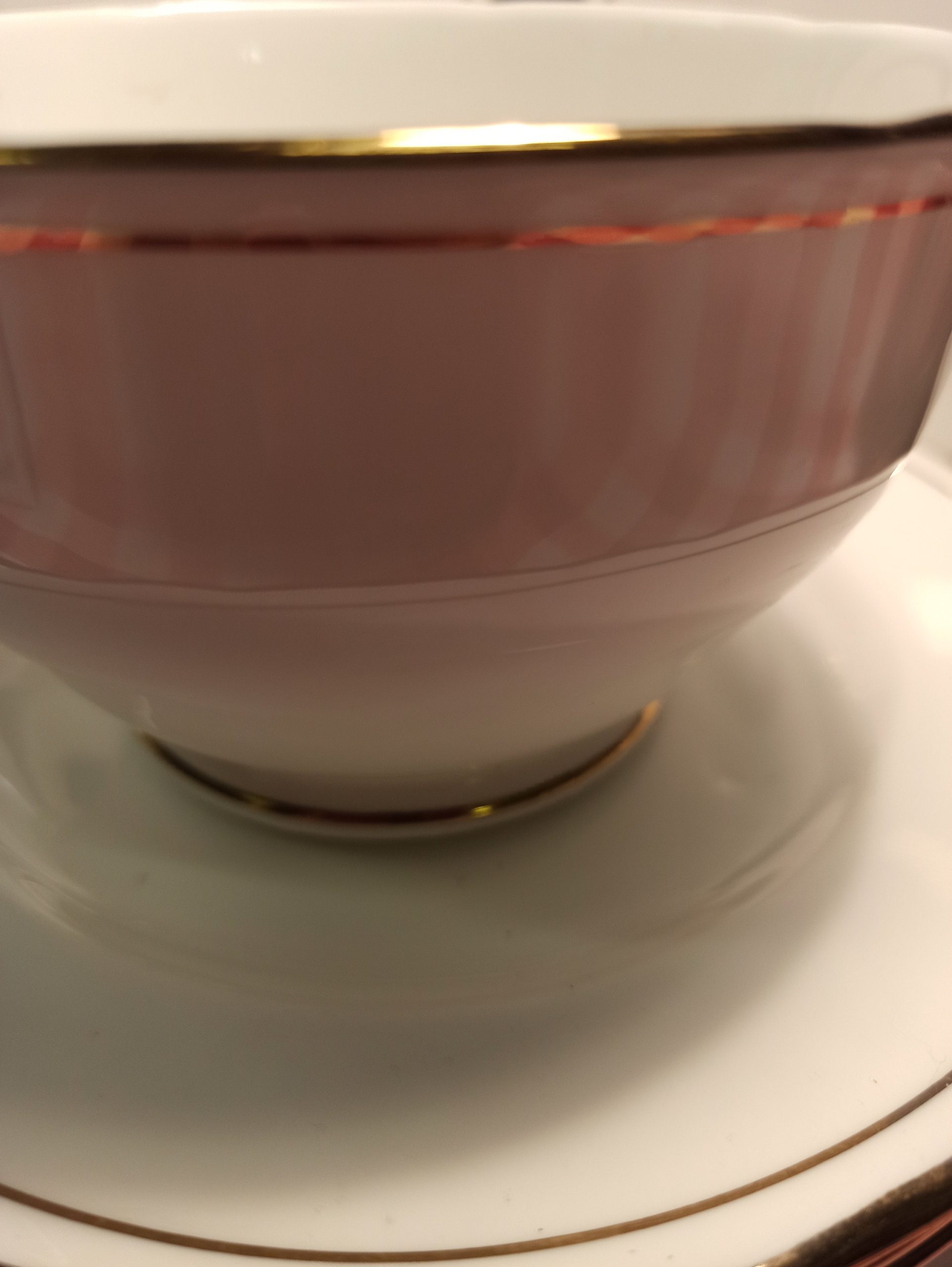 Duchess Ascot Bone China - 6 Side Plates and Sugar Bowl. Very Good Condition. - Image 4