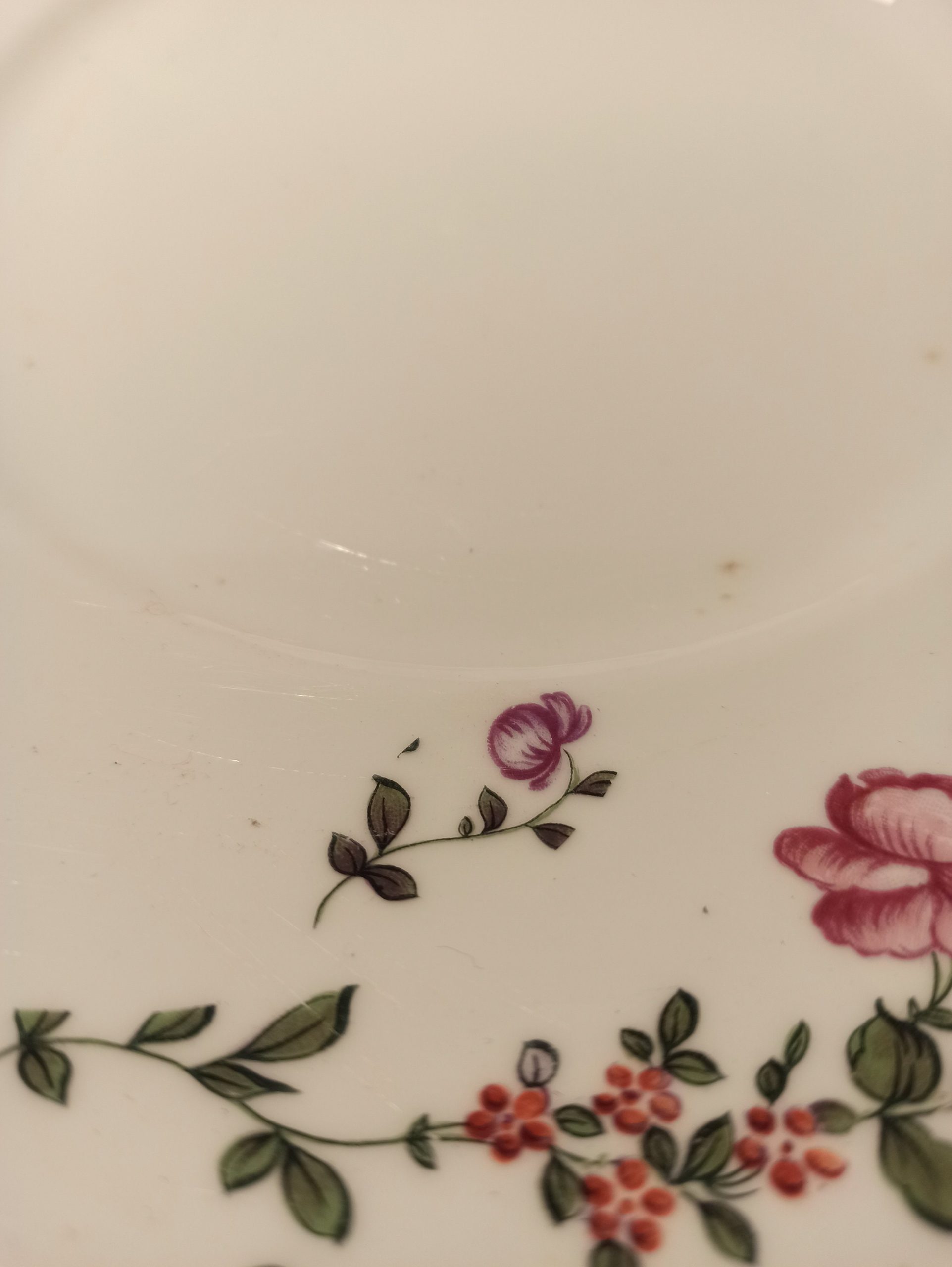 Atlas China 5 Piece Set. 4 Plates and Sandwich / Cake Plate. Good Condition. c1940s. - Image 8