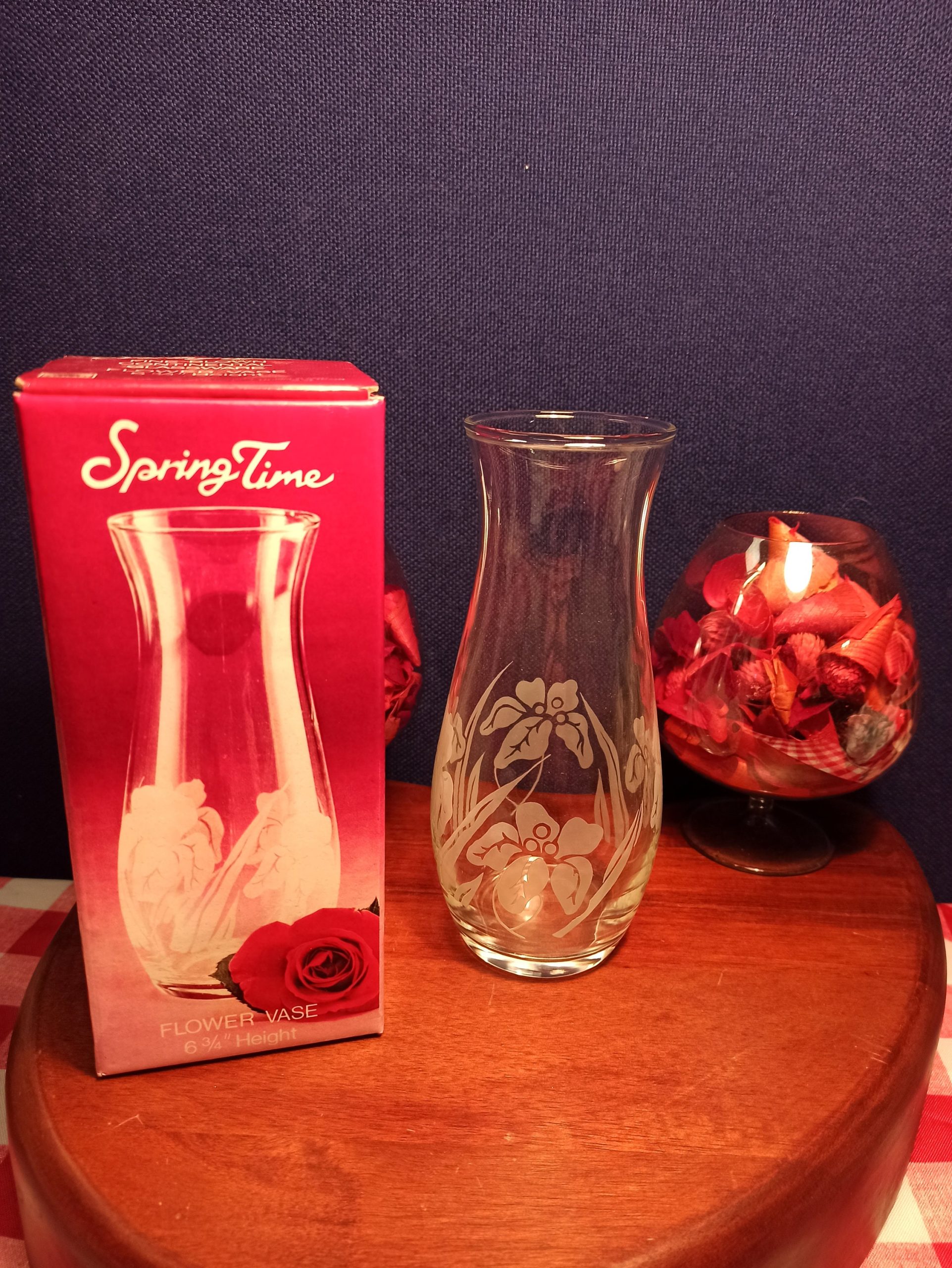 Vintage Vase. Boxed. c.1960s. Excellent Condition. - Image 3
