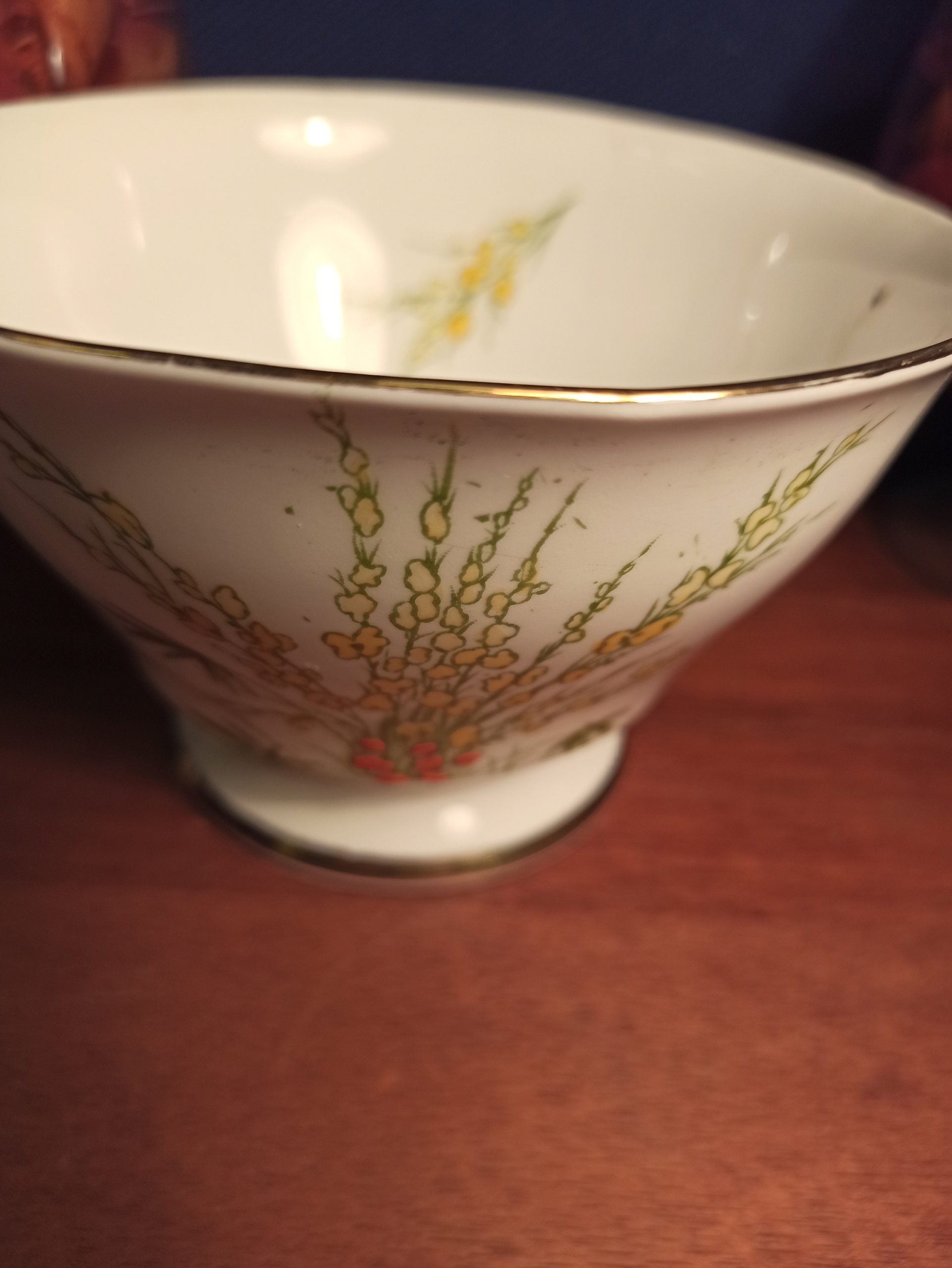 Royal Staffordshire 1950s Hand Painted Sugar Bowl From The Broome Collection. Bone China. Excellent Condition. - Image 5