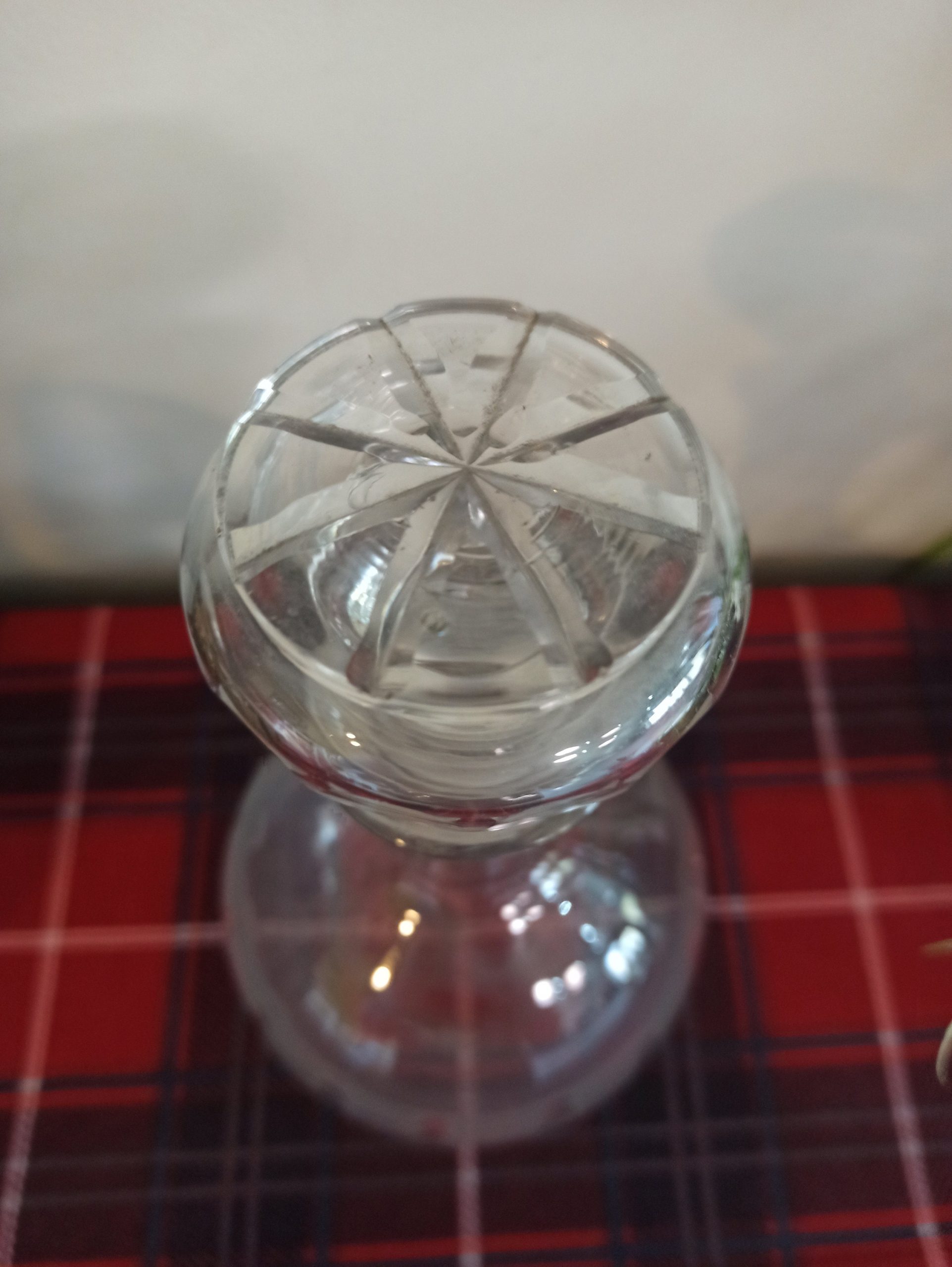 Art Deco Glass Decanter. Very Good Condition. - Image 3