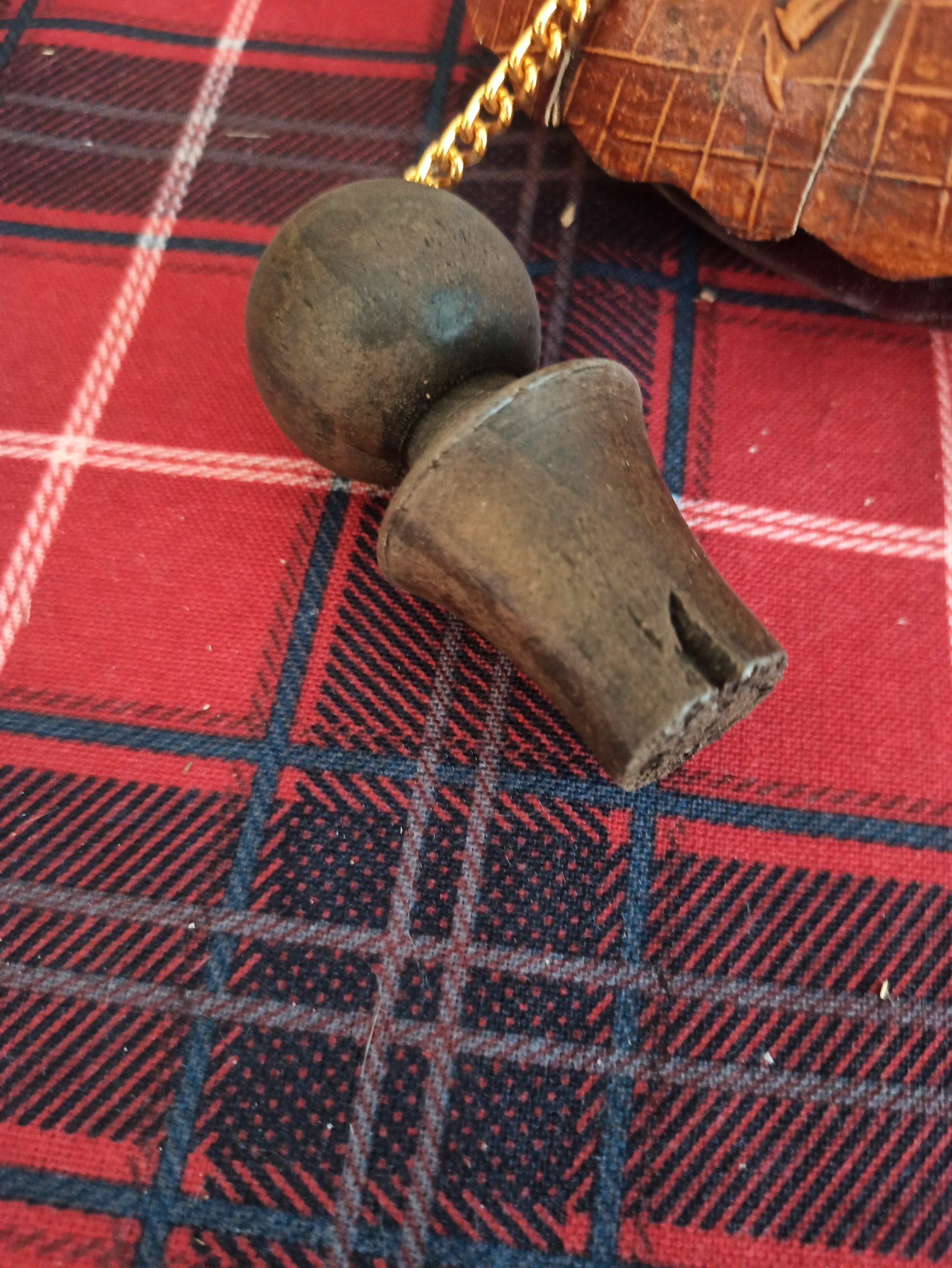 Pair of Vintage Glass Olive Table Bottles. - Image 9