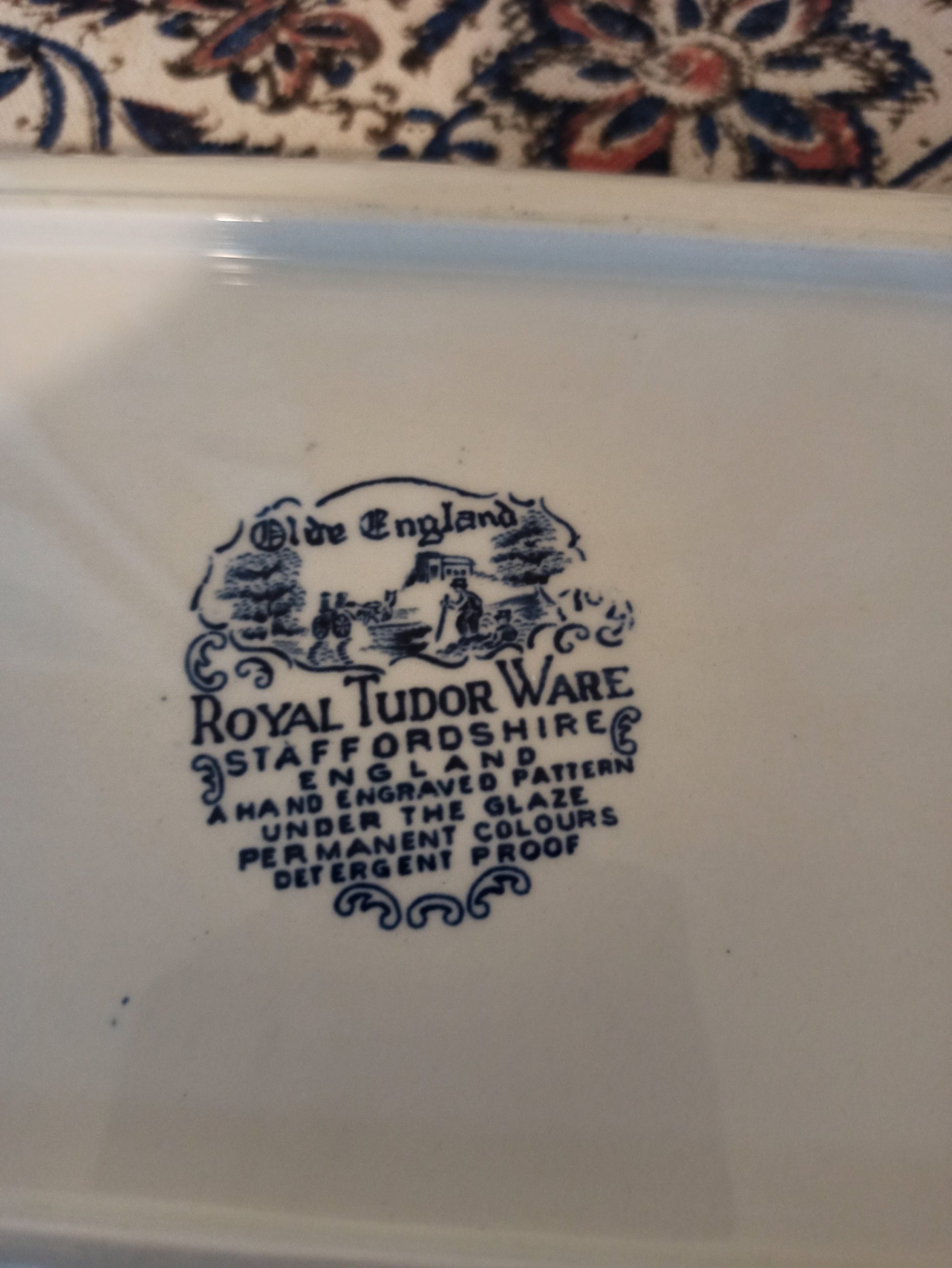 Olde England Royal Tudor Blue and White Serving Platter. - Image 5