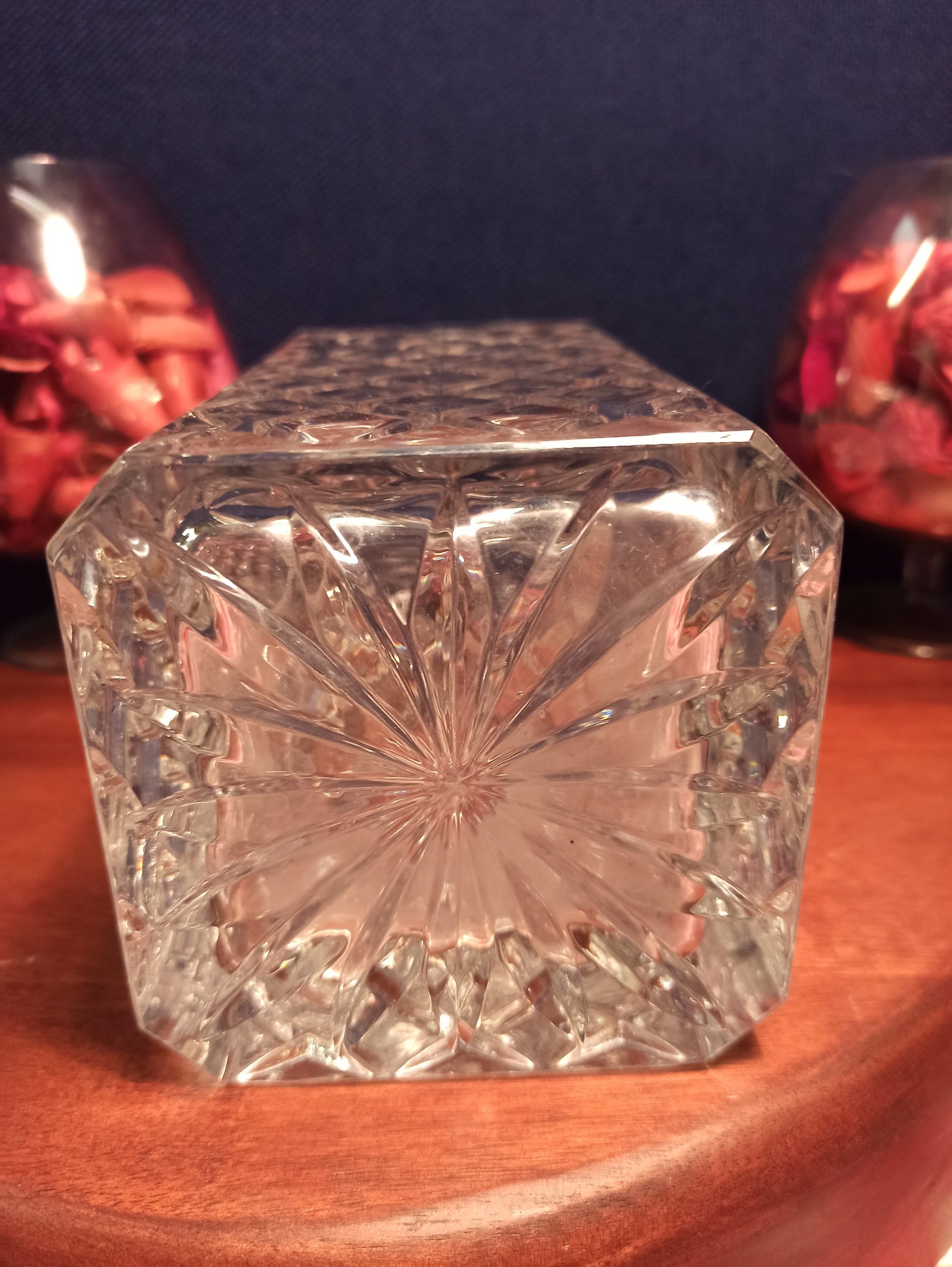 Vintage Square Cut Crystal Whiskey Decanter. - Image 6